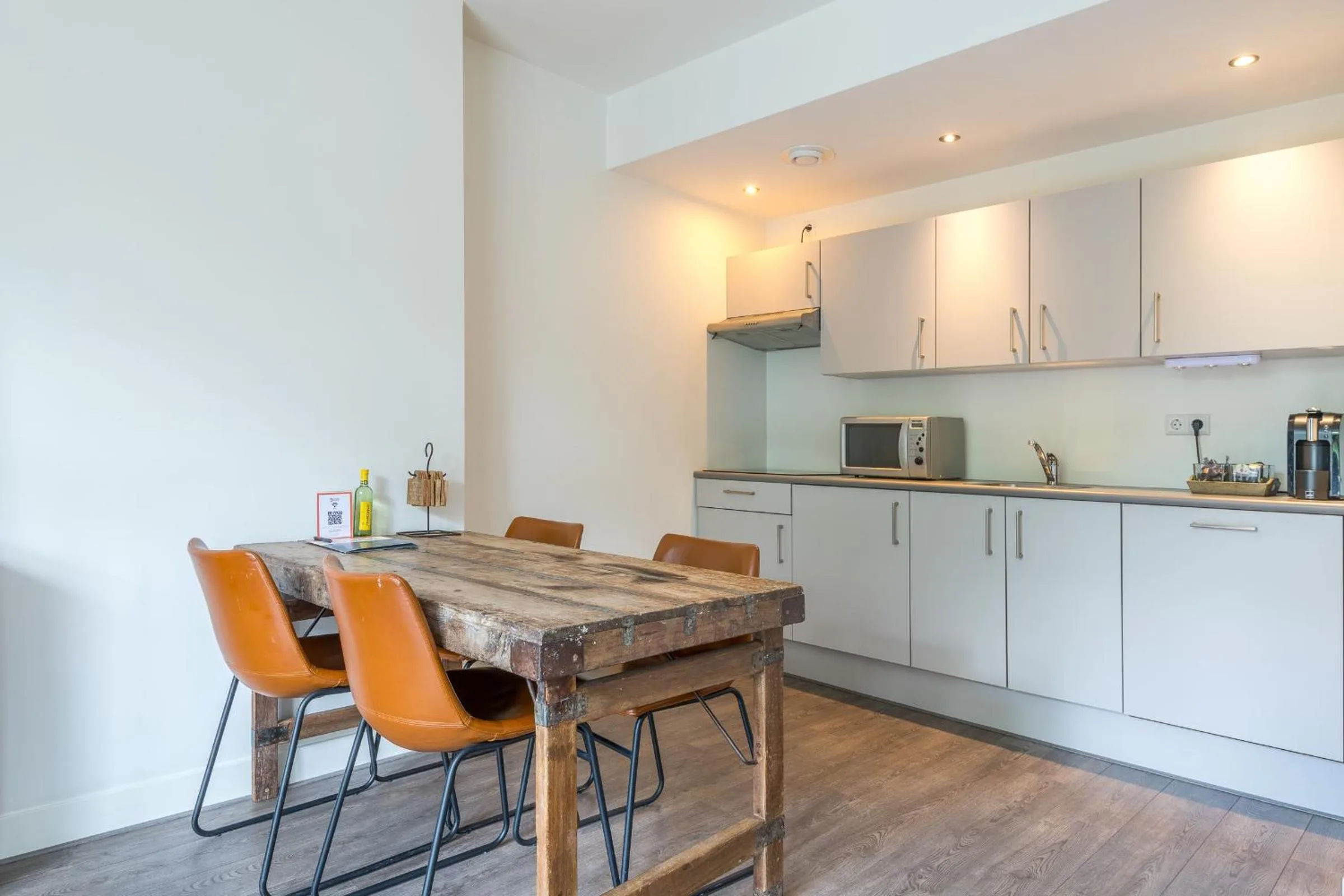 Kitchen or kitchenette in Hotel Oranjestaete