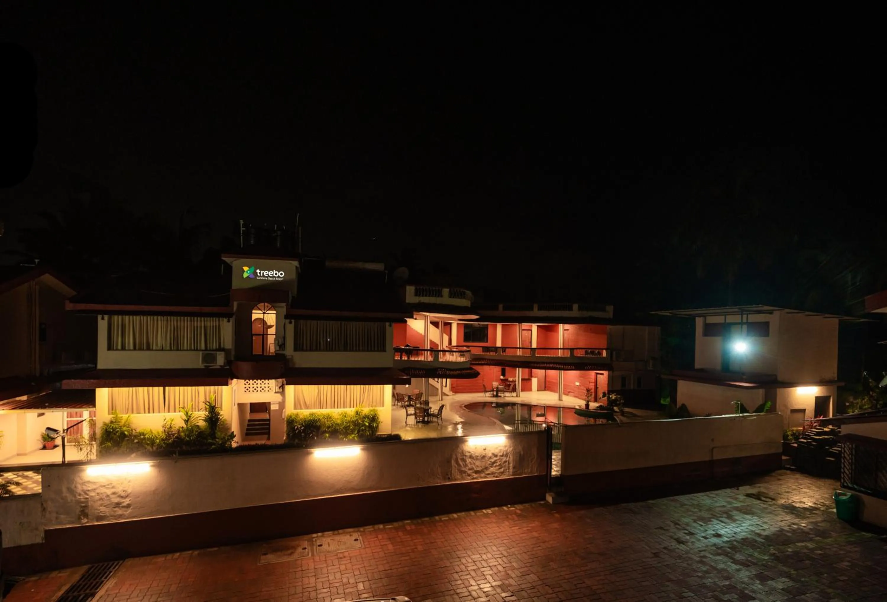 Property building in Treebo Sunshine Beach Resort