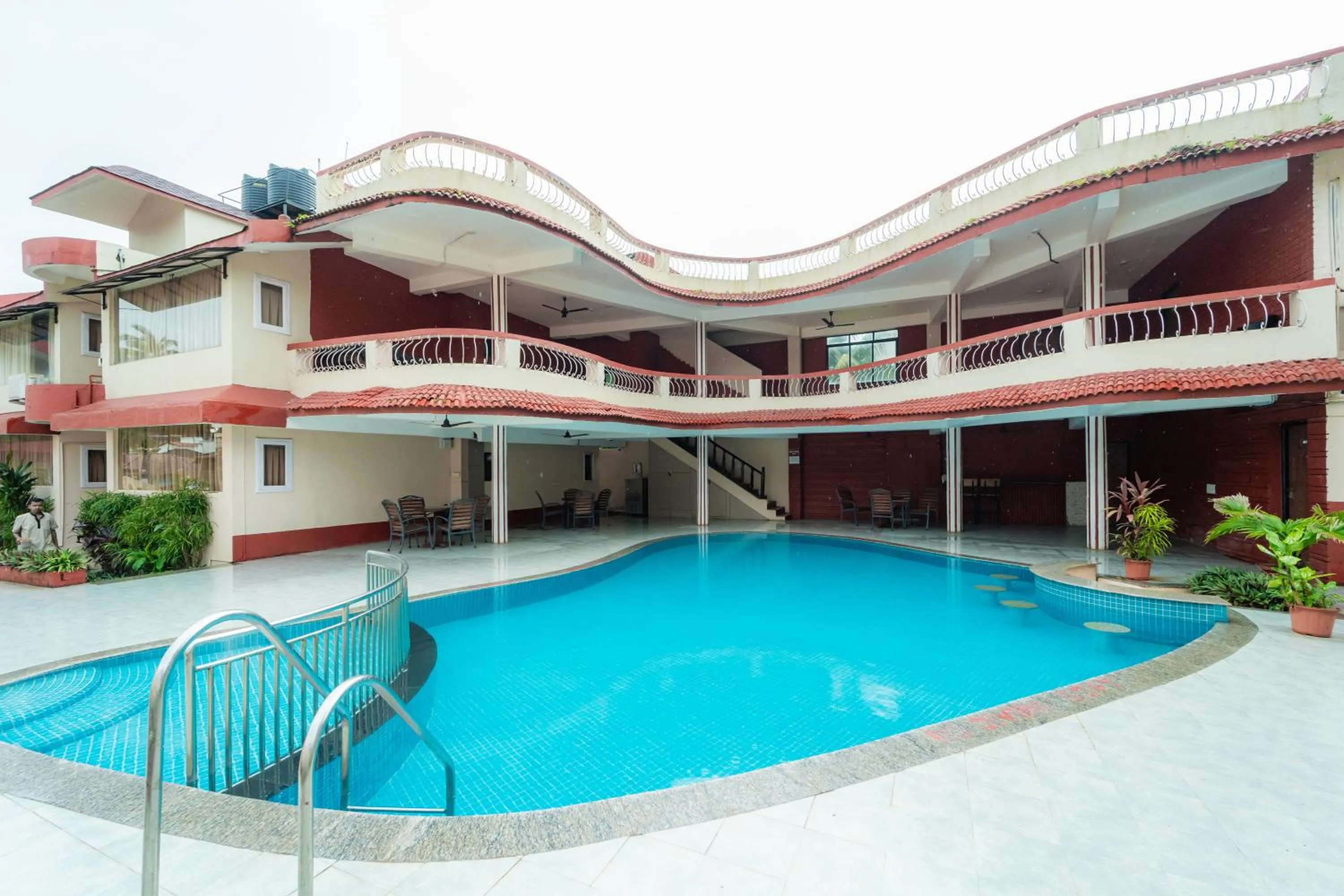 Swimming pool in Treebo Sunshine Beach Resort