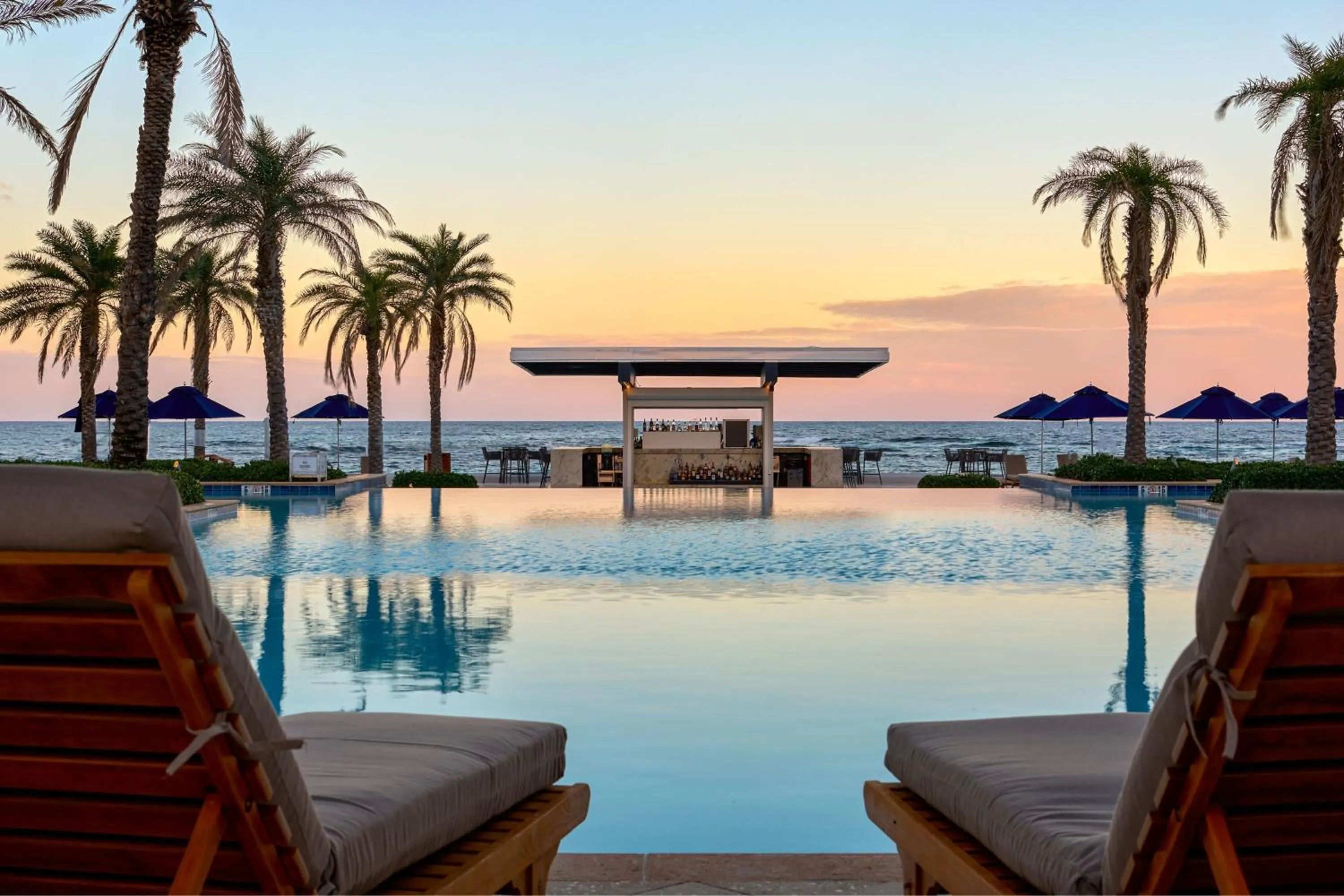 Swimming pool in JW Marriott St Maarten Beach Resort & Spa