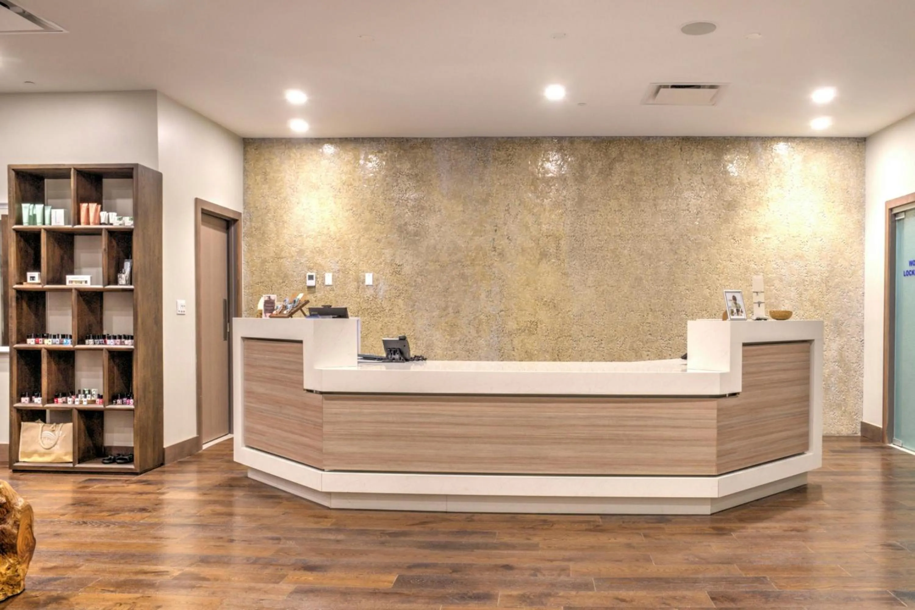 Lobby or reception in JW Marriott St Maarten Beach Resort & Spa