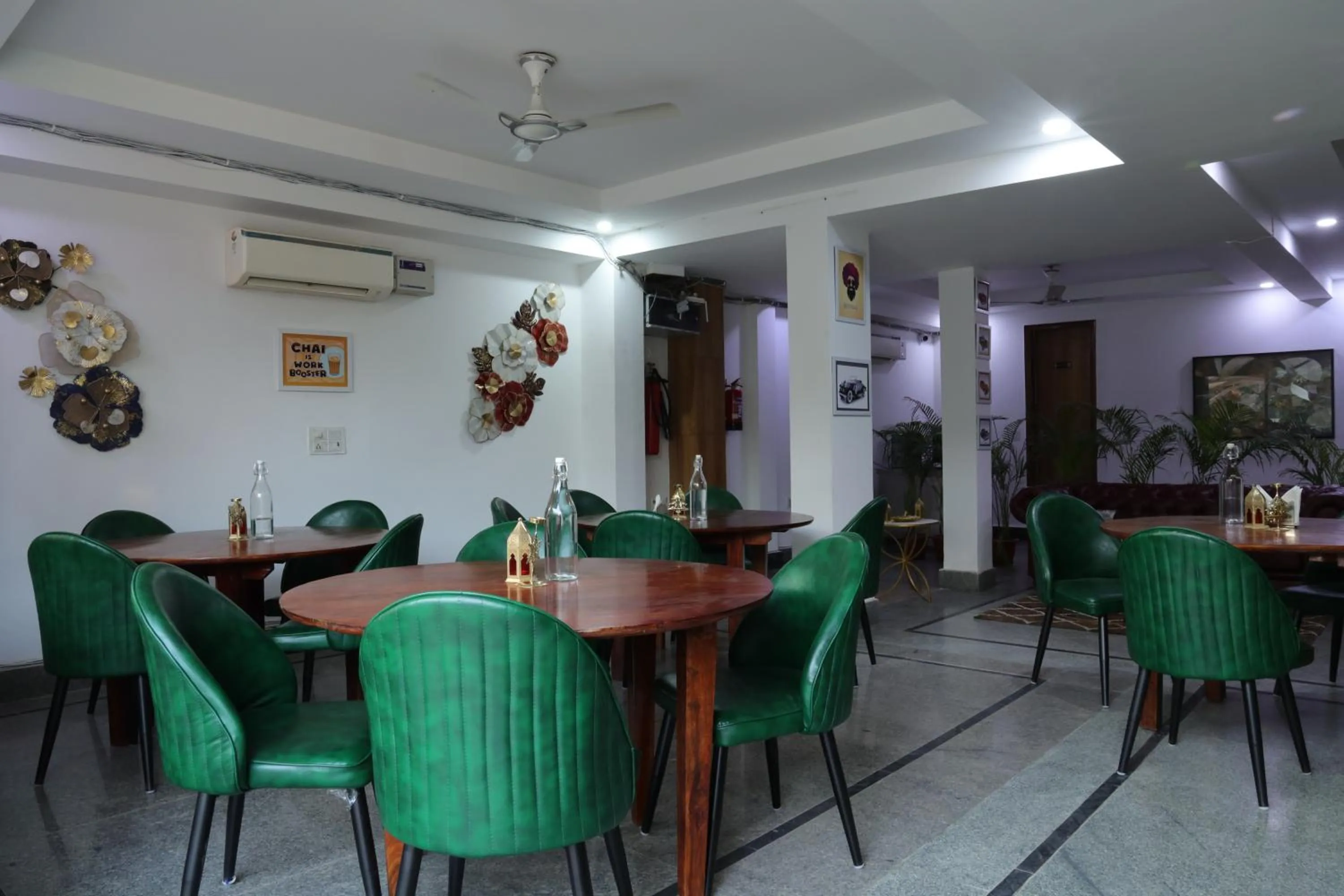 Restaurant/places to eat in The Sandalwood Hotel I Sec-38 I Near Medanta Medicity Gurgaon