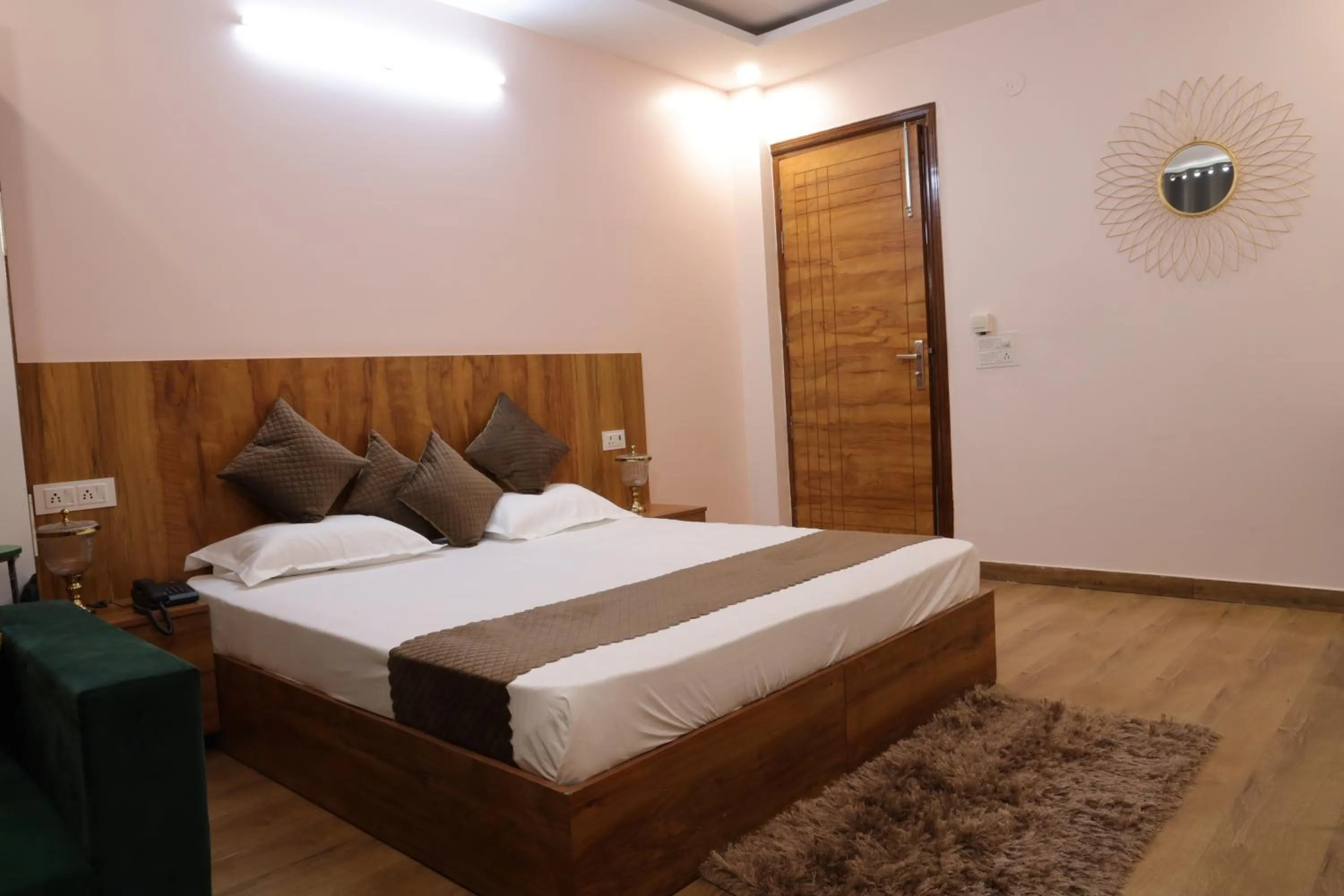 Bed in The Sandalwood Hotel I Sec-38 I Near Medanta Medicity Gurgaon