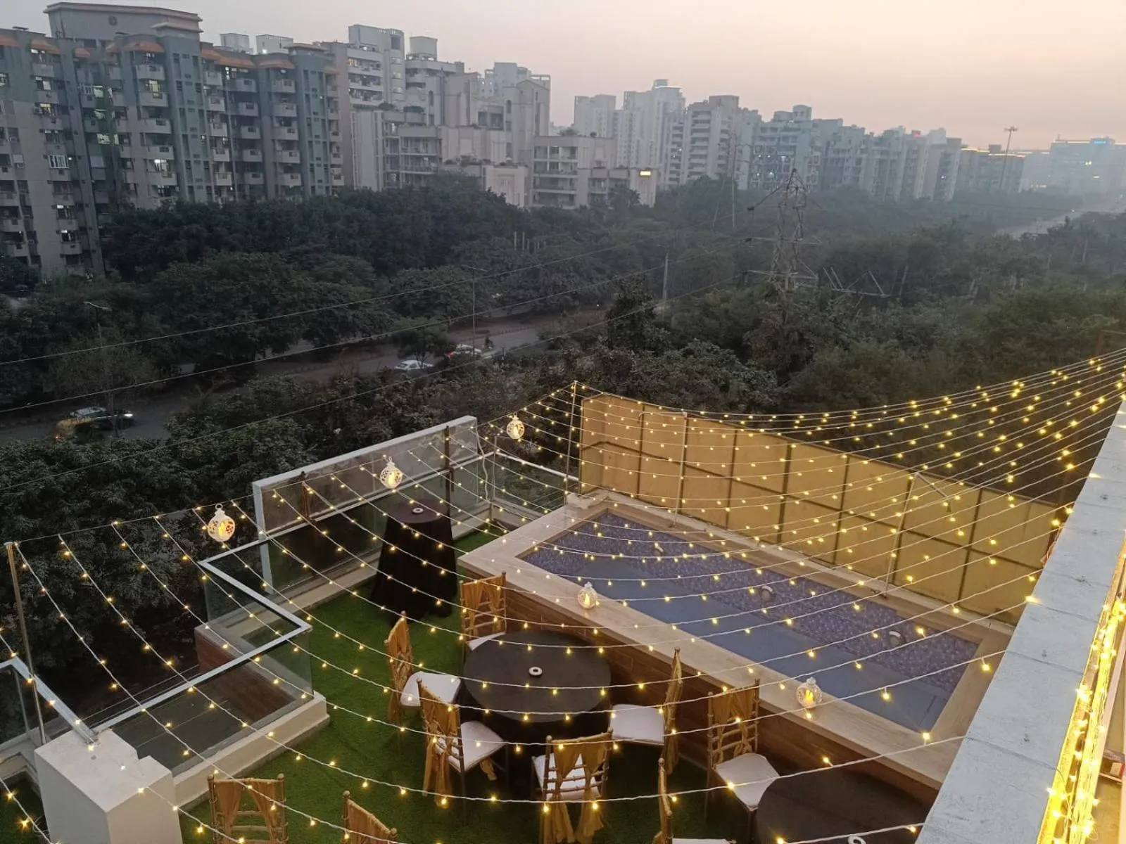 Swimming pool in The Sandalwood Hotel I Sec-38 I Near Medanta Medicity Gurgaon