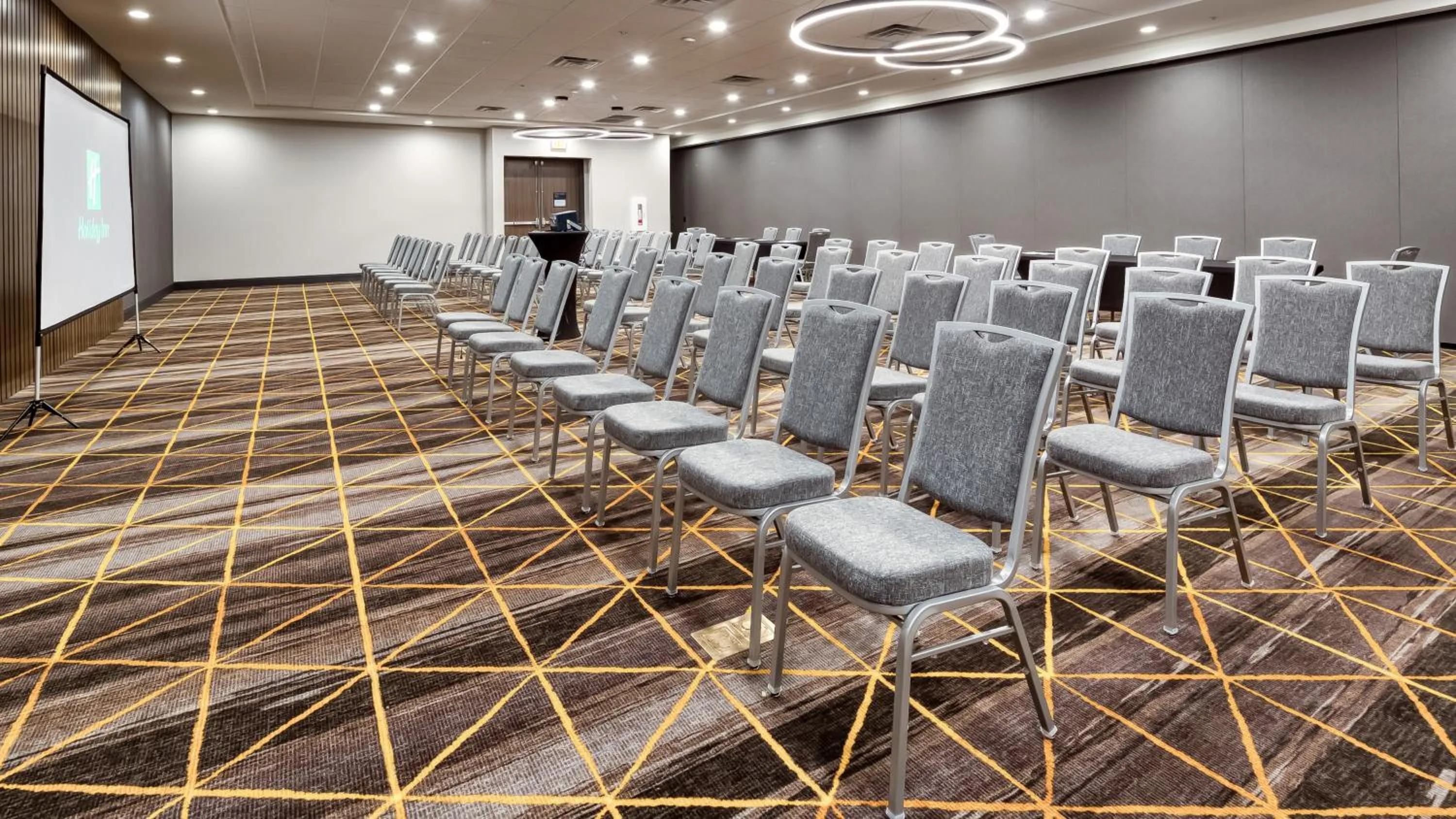 Meeting/conference room in Holiday Inn Nashville Airport by IHG