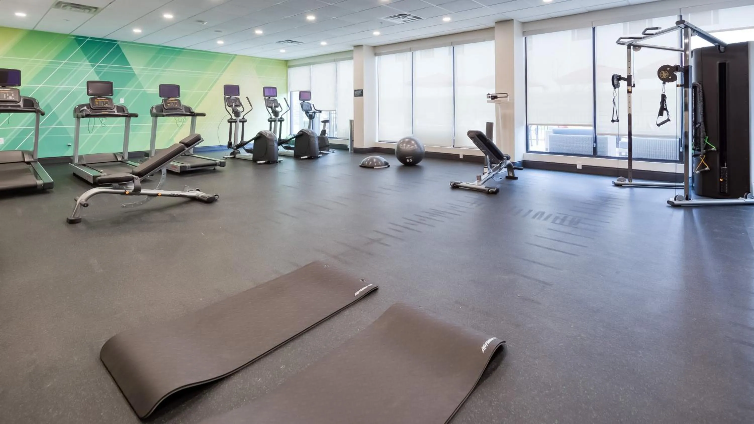 Fitness centre/facilities in Holiday Inn Nashville Airport by IHG