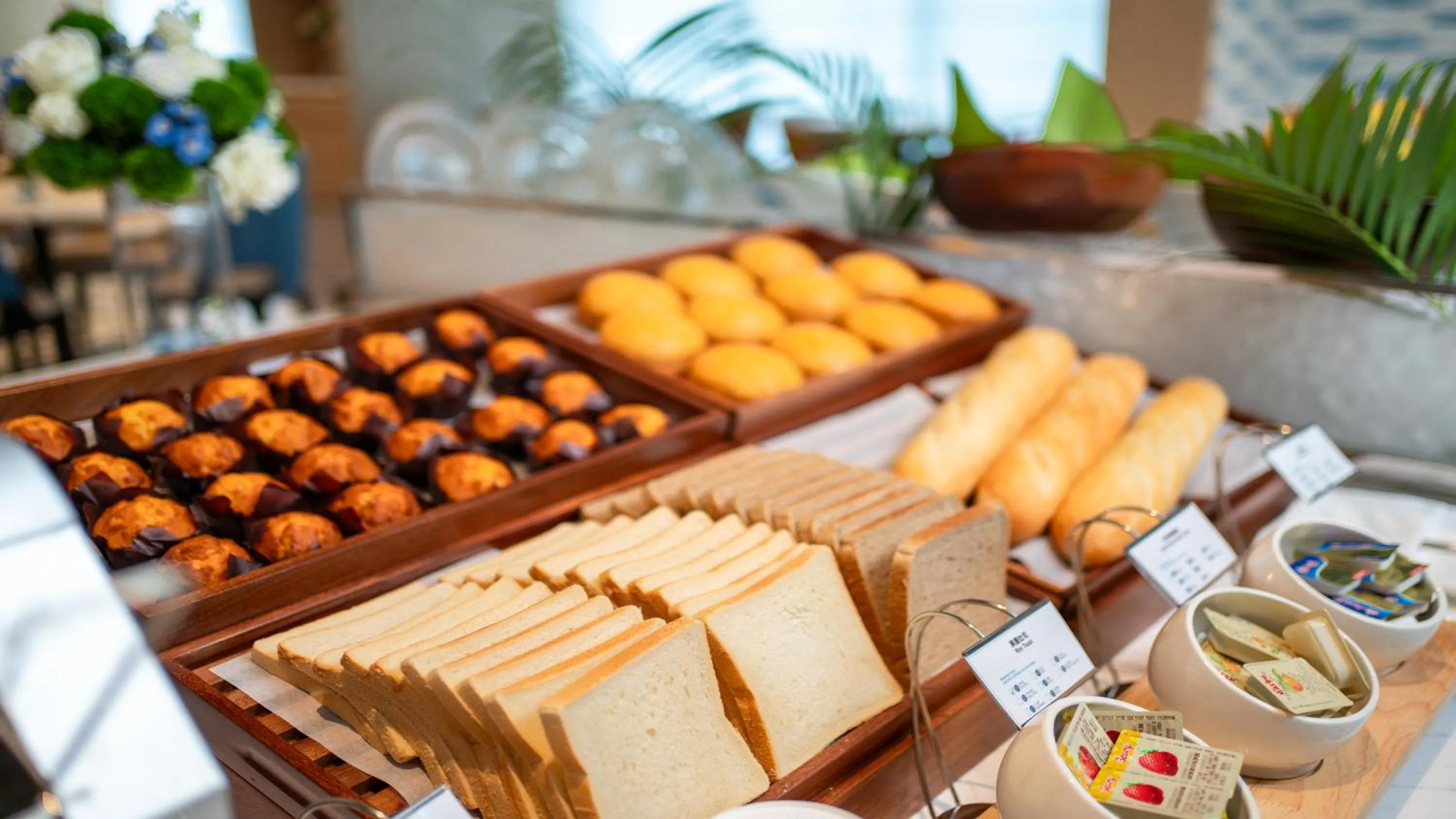 Breakfast in Holiday Inn Express Guiyang Airport, an IHG Hotel