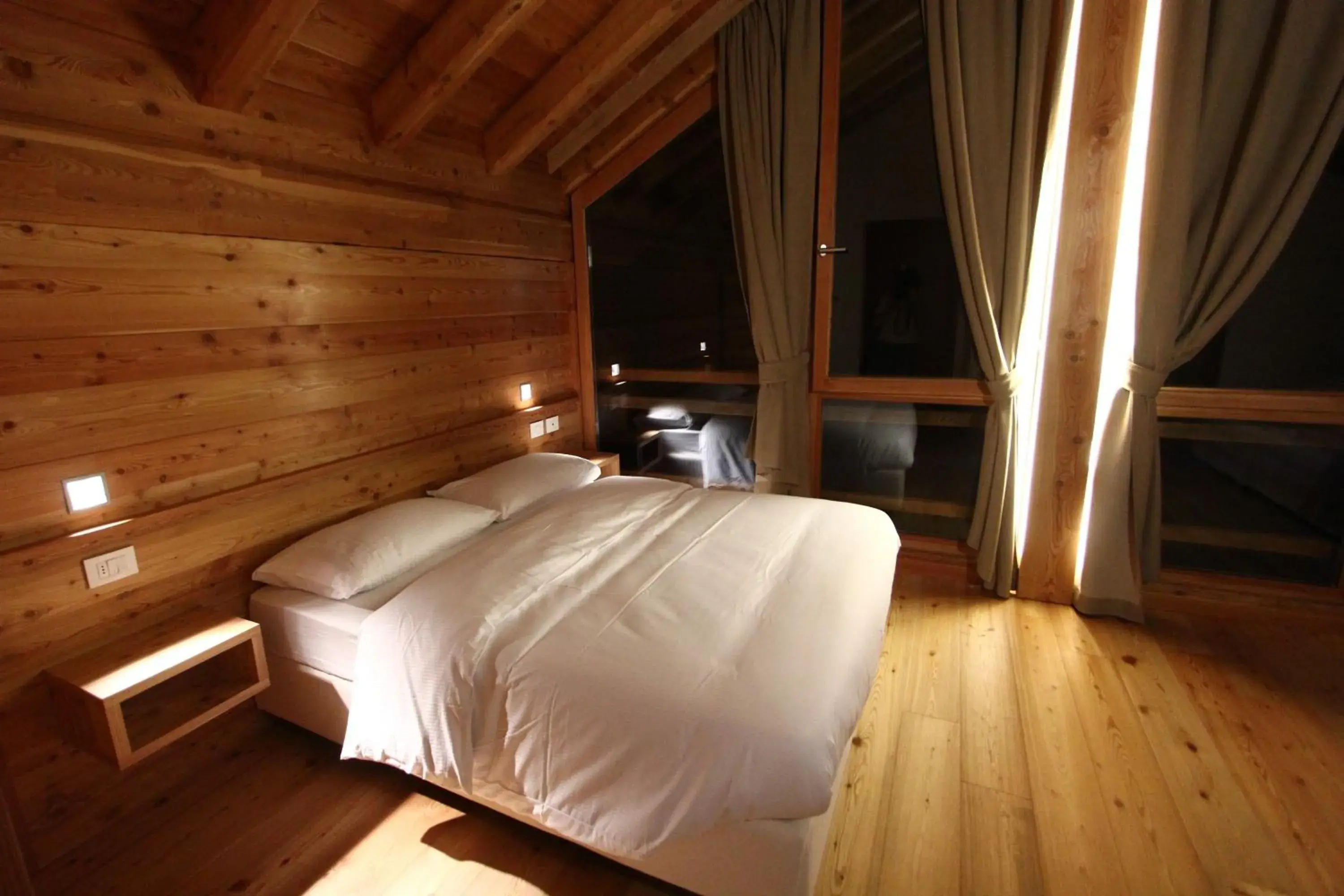 Double or Twin Room in Pra de la Casa Double or Twin Room in Pra de la Casa