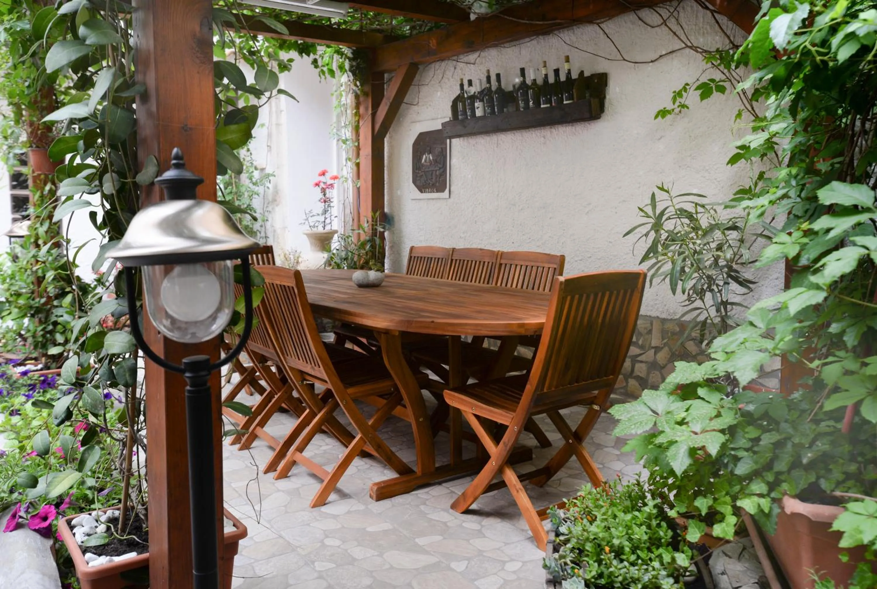 Garden view in Bed and Breakfast Alberini