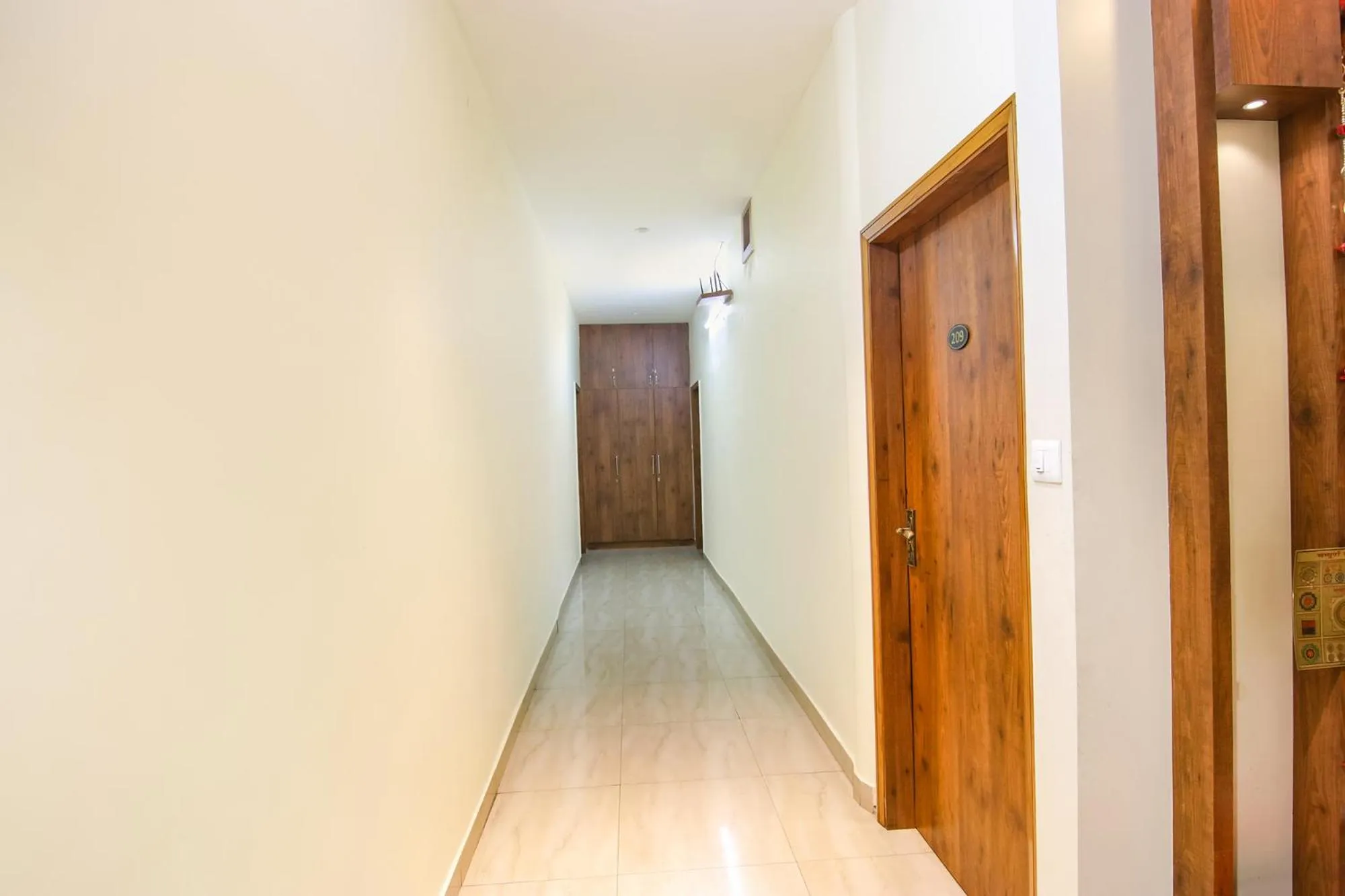 Lobby or reception in FabHotel K9 Regency