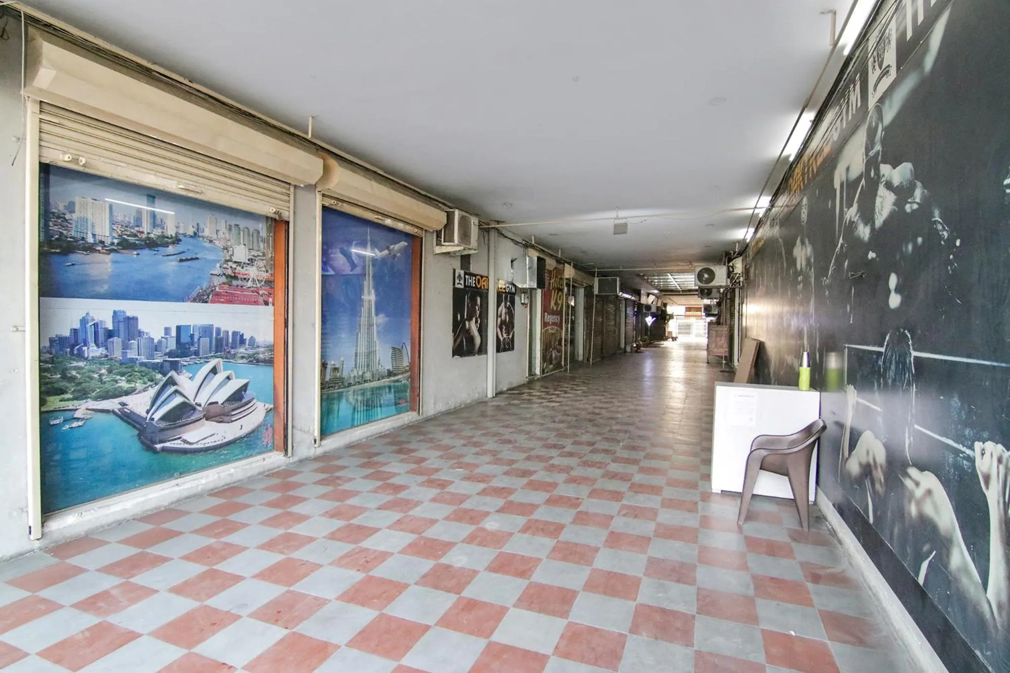 Facade/entrance in FabHotel K9 Regency