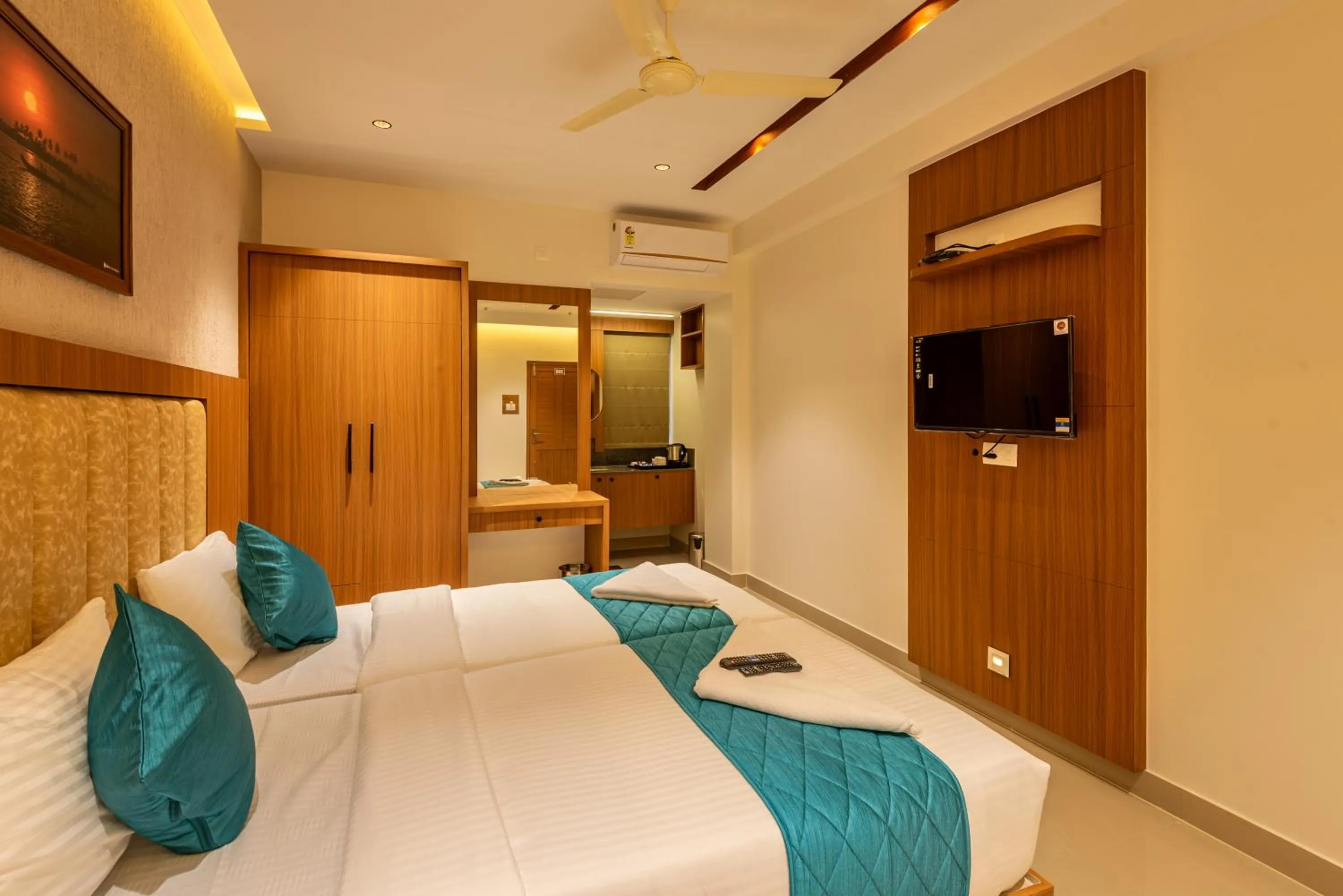 Bedroom, Bed in Hotel Stay Bella Kozhikode