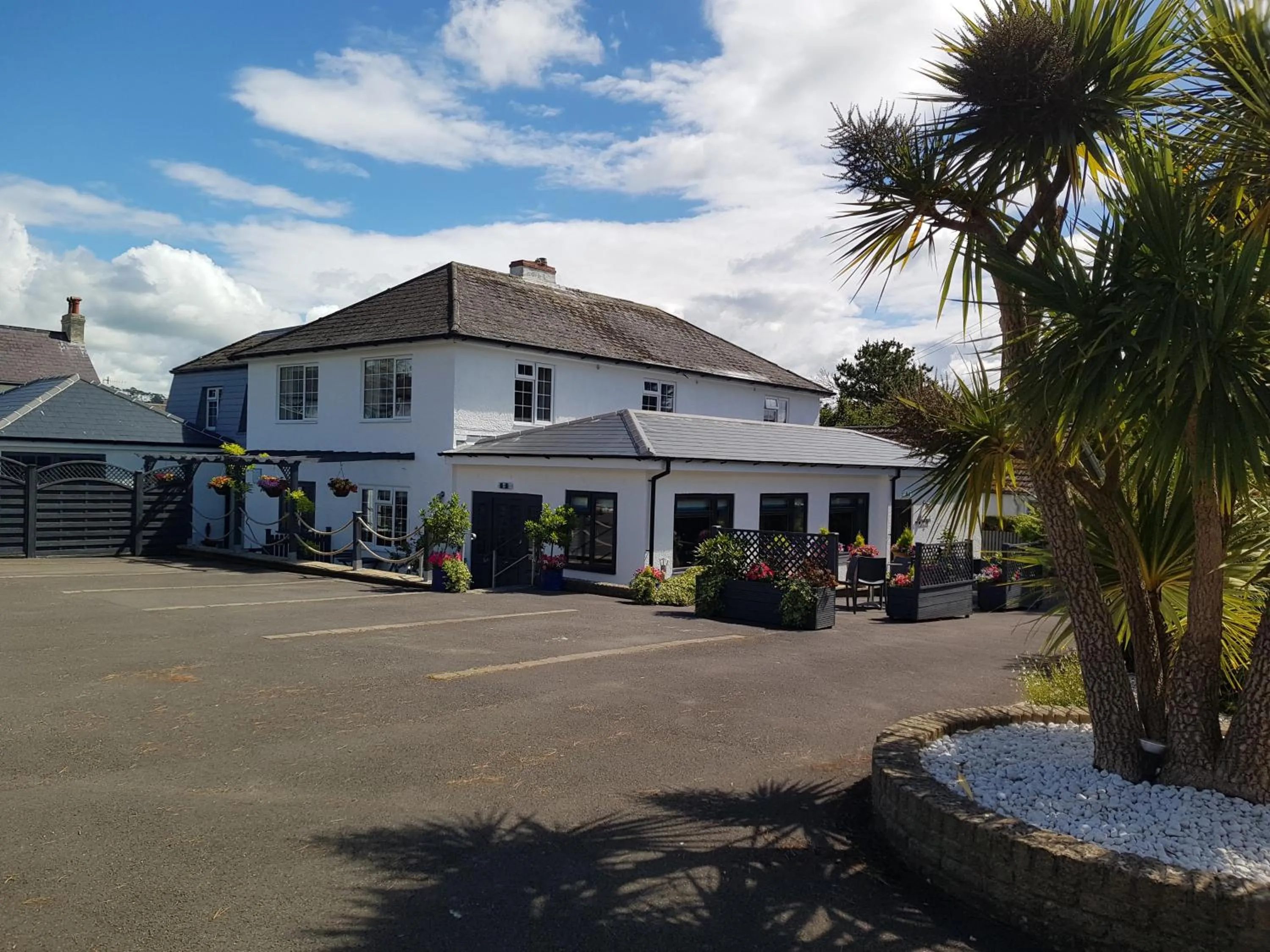Property building in Hensleigh House