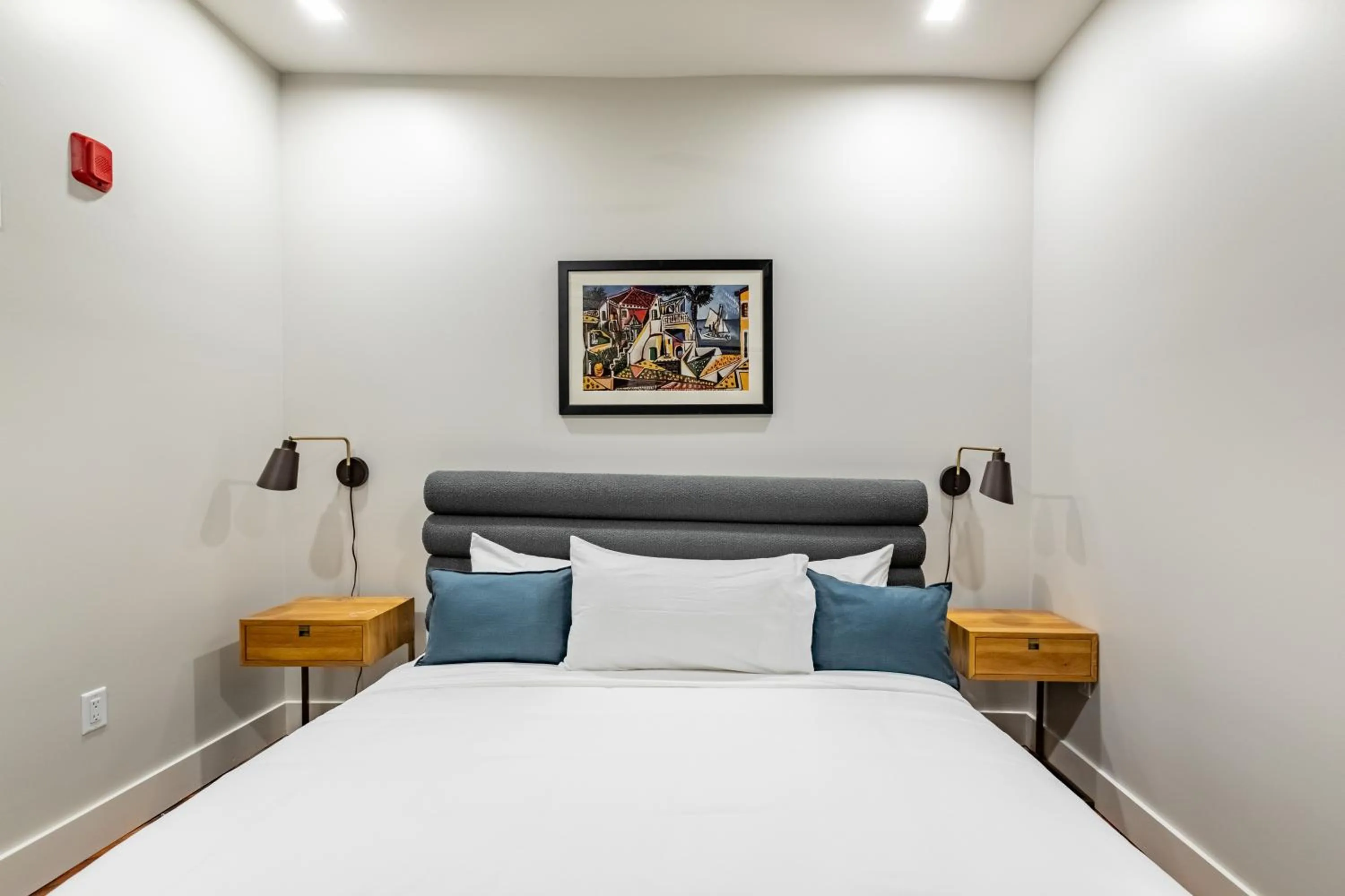 Bedroom, Bed in Ironworks Building