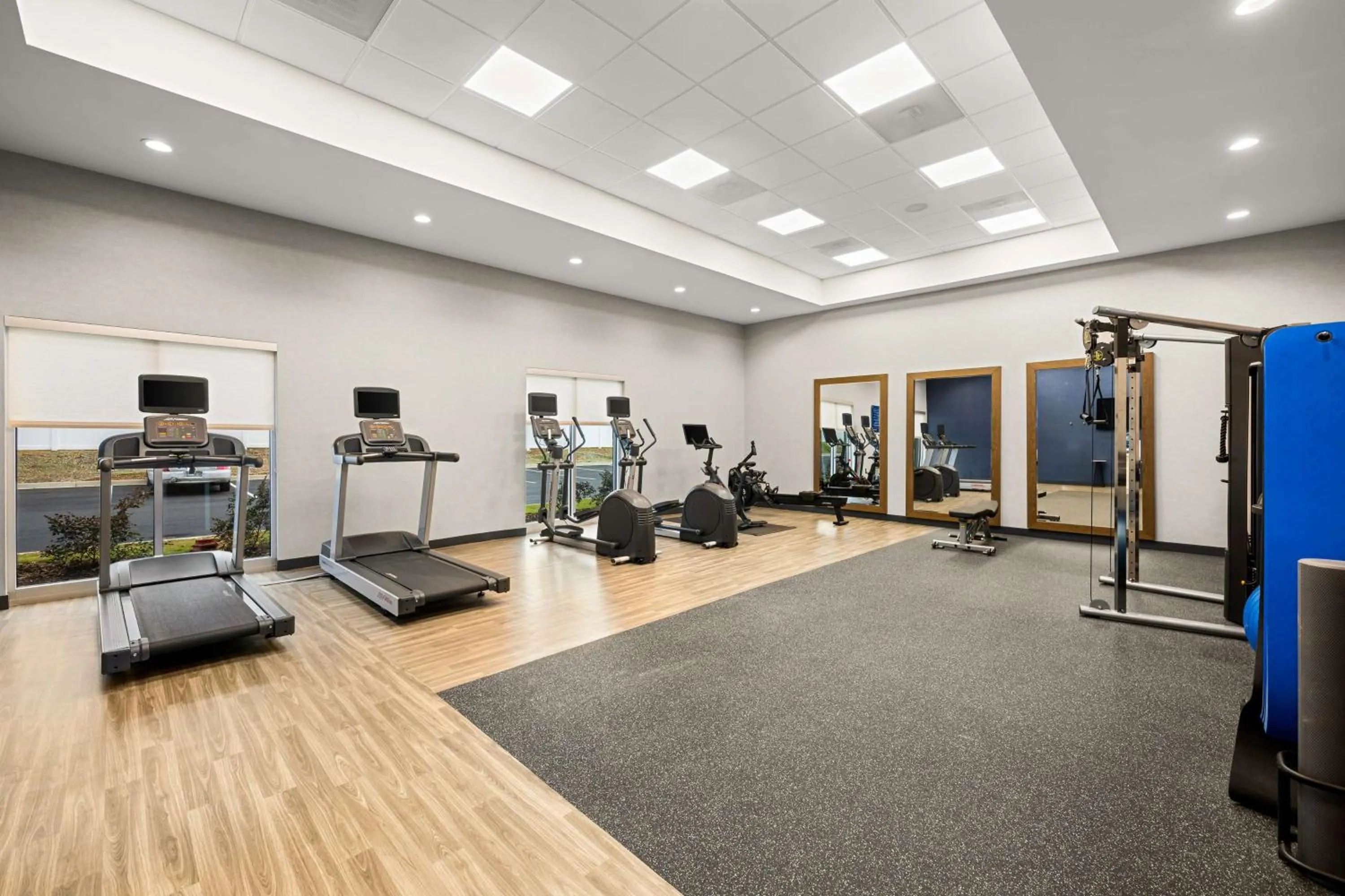Fitness centre/facilities in Hampton Inn & Suites Bessemer Birmingham