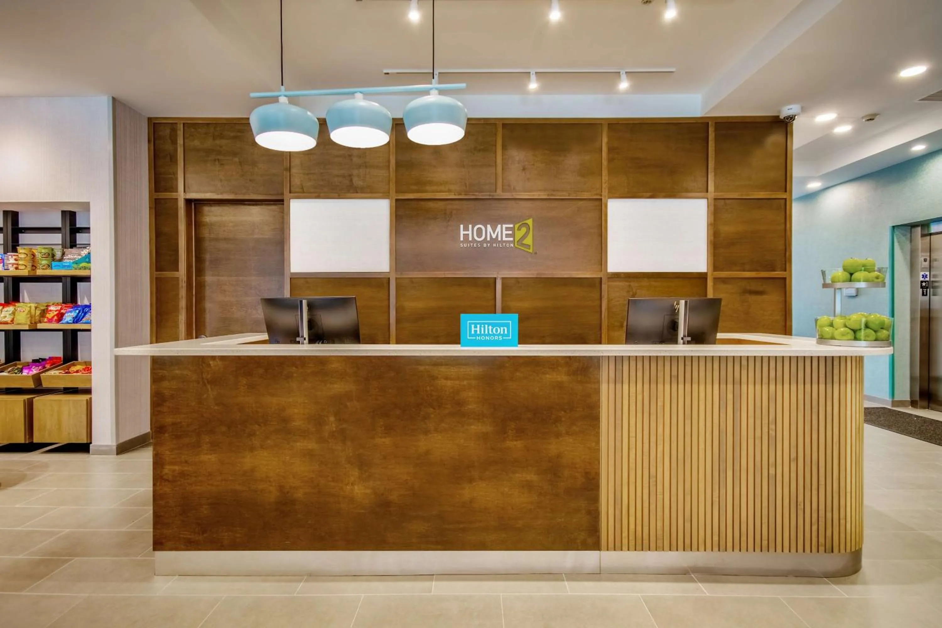 Lobby or reception in Home2 Suites By Hilton West Chester Cincinnati
