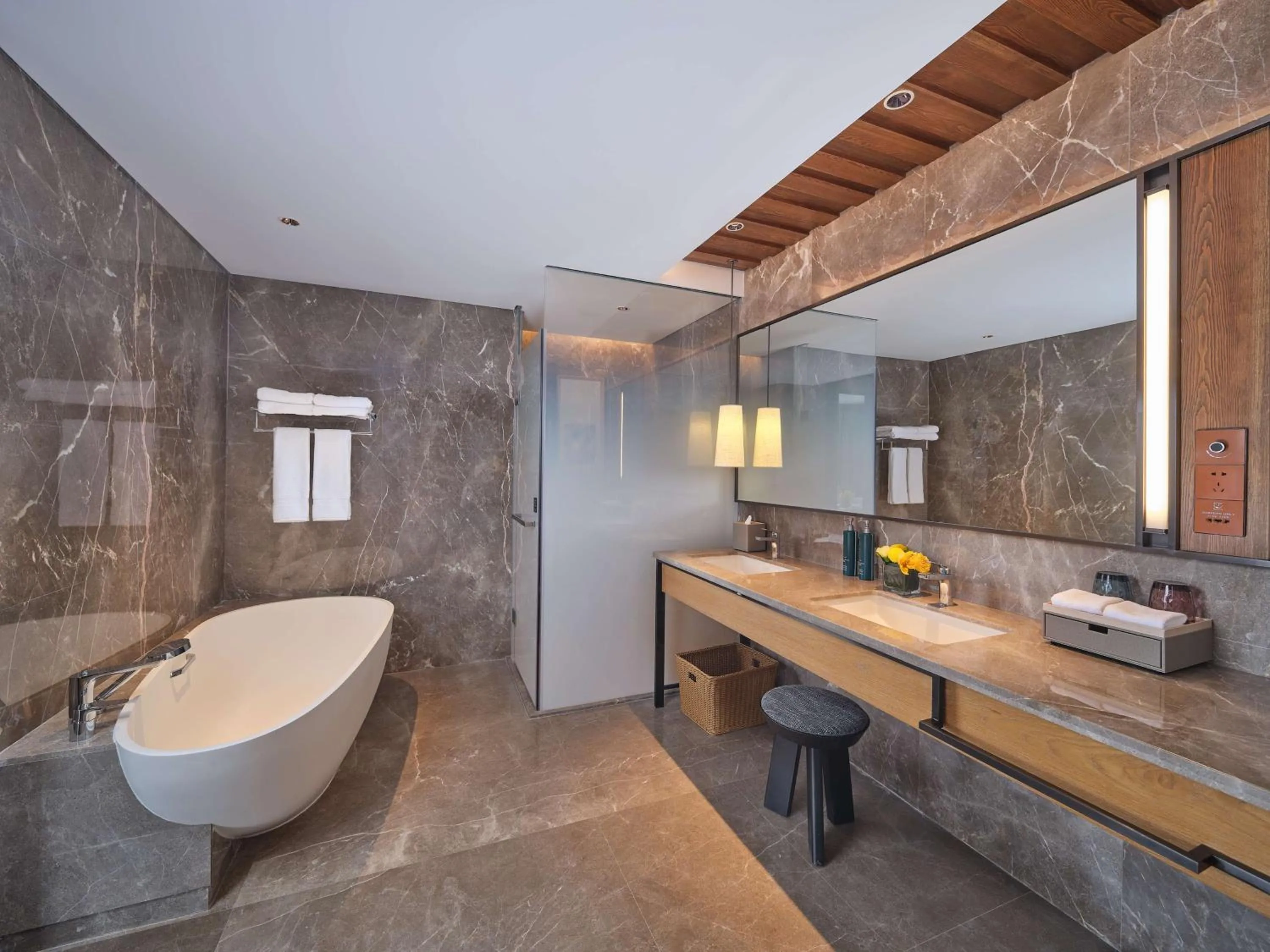 Bathroom in DoubleTree by Hilton Changbaishan Hot Spring