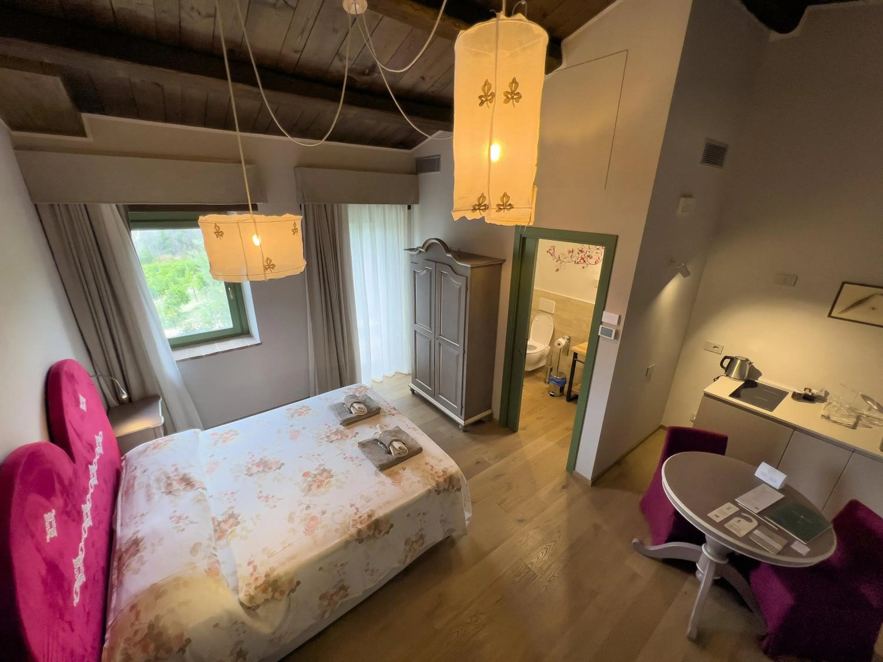 Bed in Relais Cocci Grifoni - Panoramic Wine Resort