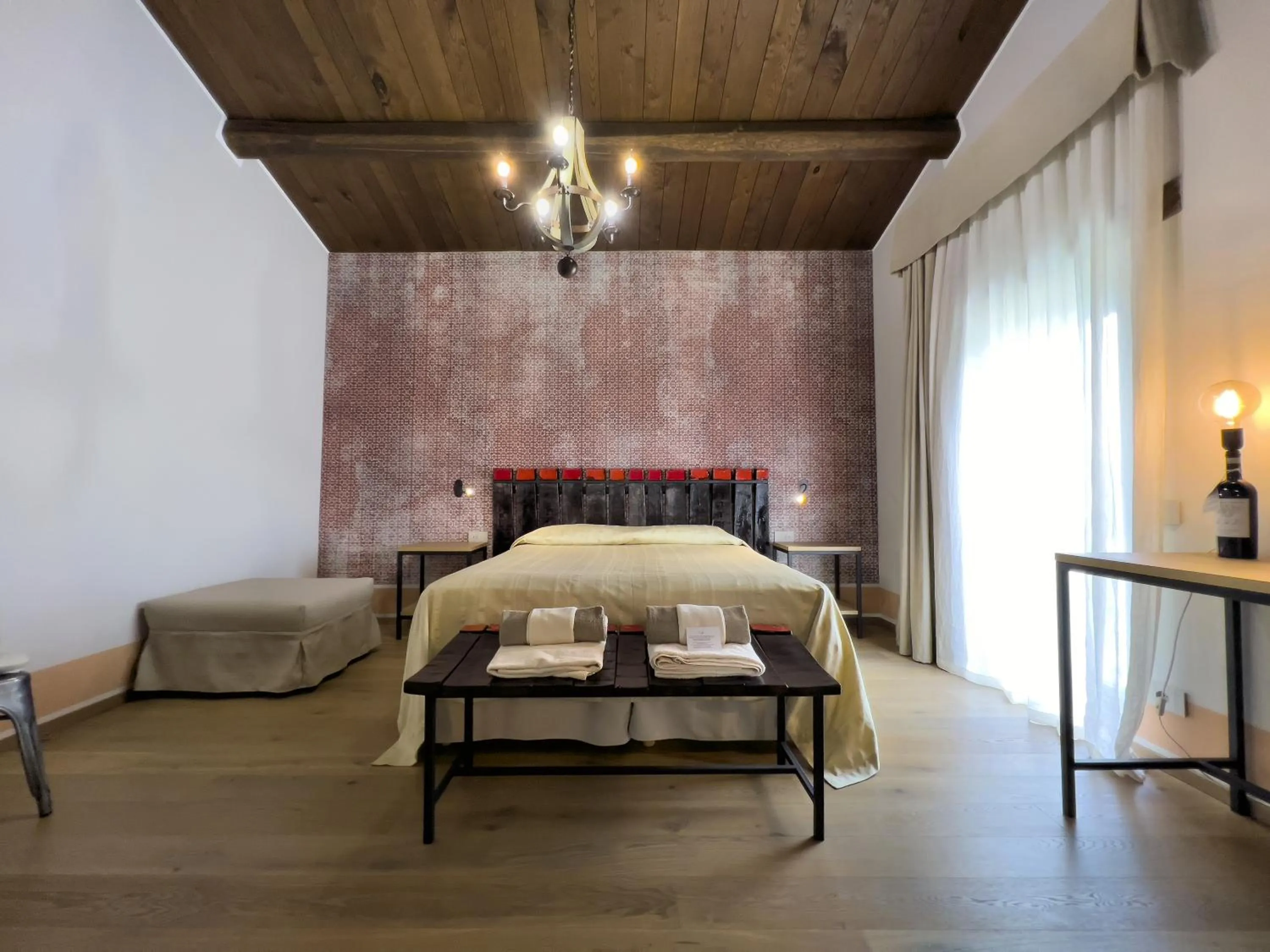 Bed in Relais Cocci Grifoni - Panoramic Wine Resort
