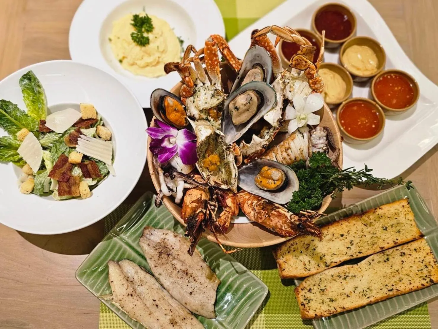 Food and drinks in The Yama Hotel Phuket