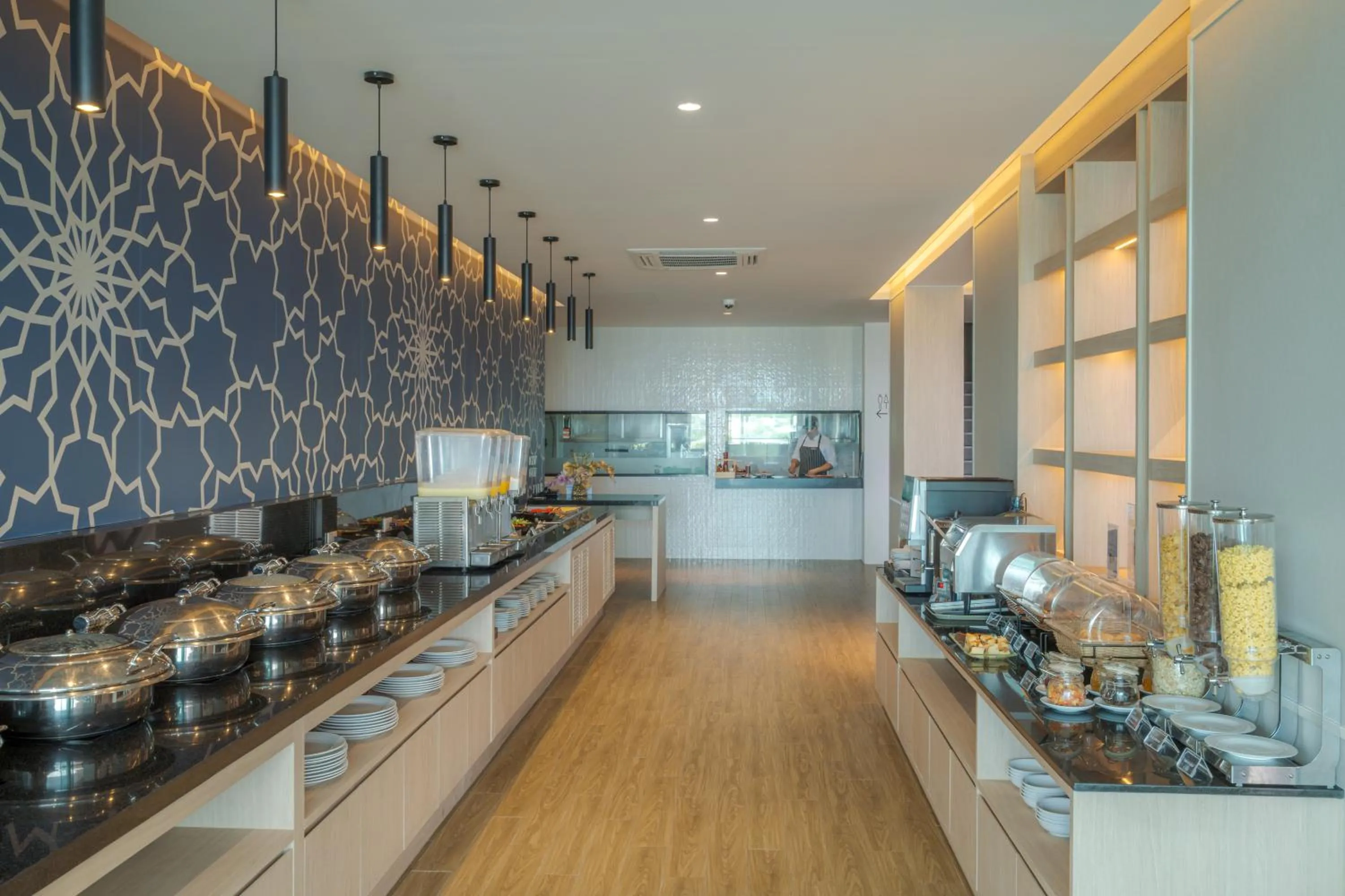 Restaurant/places to eat in The Yama Hotel Phuket