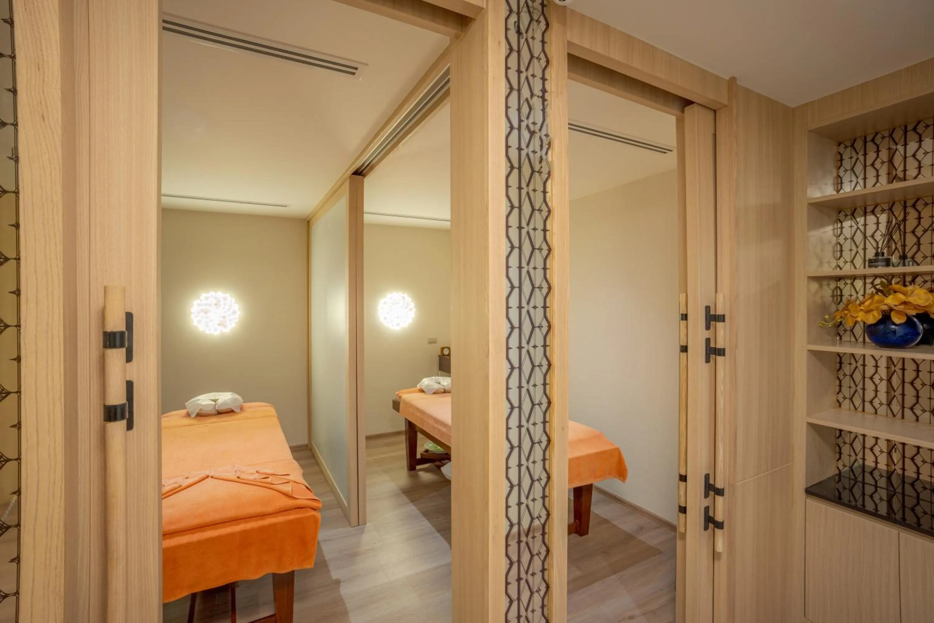 Spa and wellness centre/facilities, Bed in The Yama Hotel Phuket