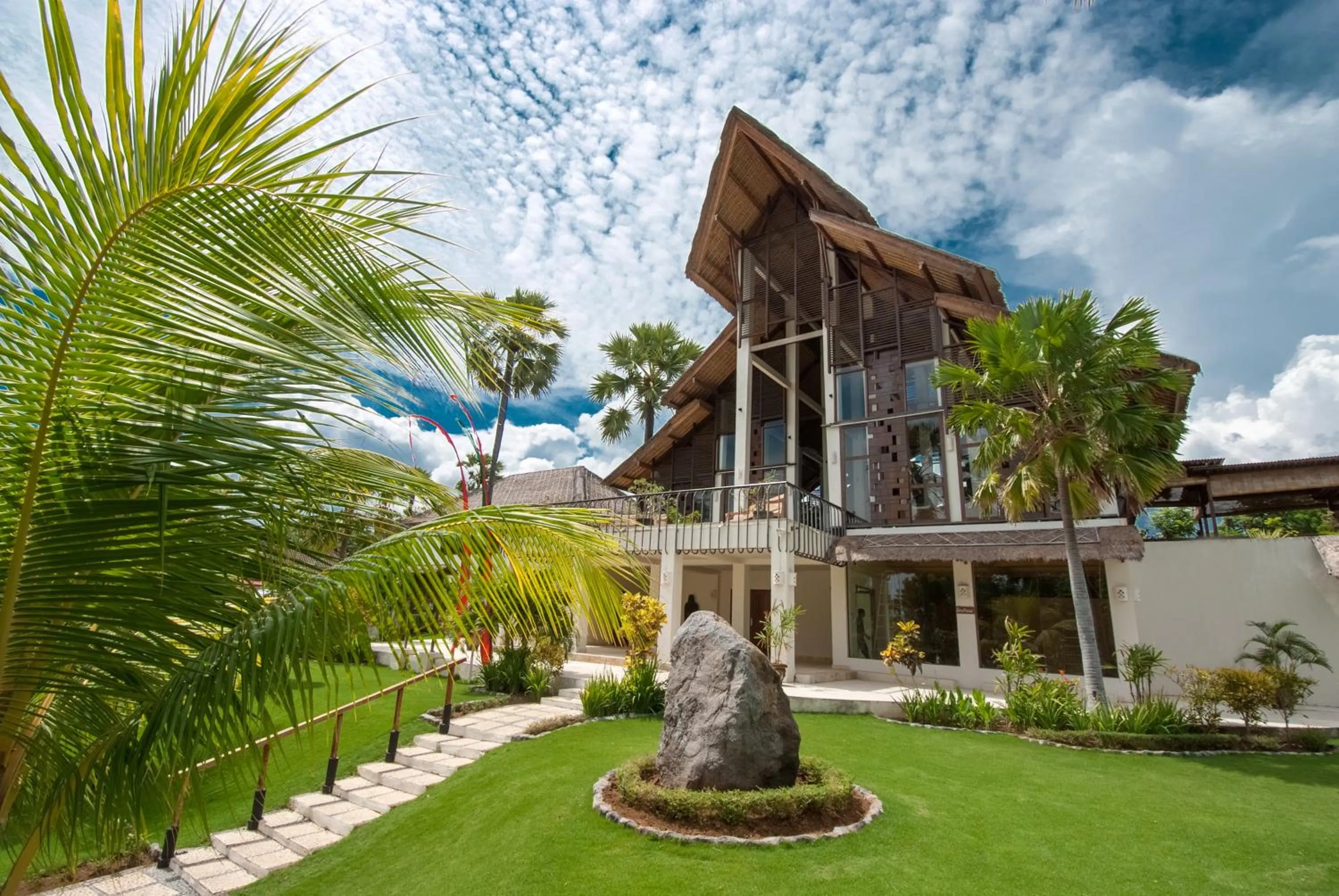 Facade/entrance in Siddhartha Oceanfront Resort & Spa Bali