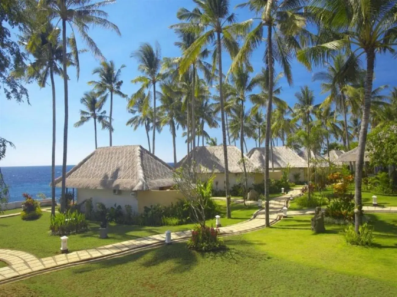 Deluxe Bungalow with Sea View in Siddhartha Oceanfront Resort & Spa Bali Deluxe Bungalow with Sea View in Siddhartha Oceanfront Resort & Spa Bali