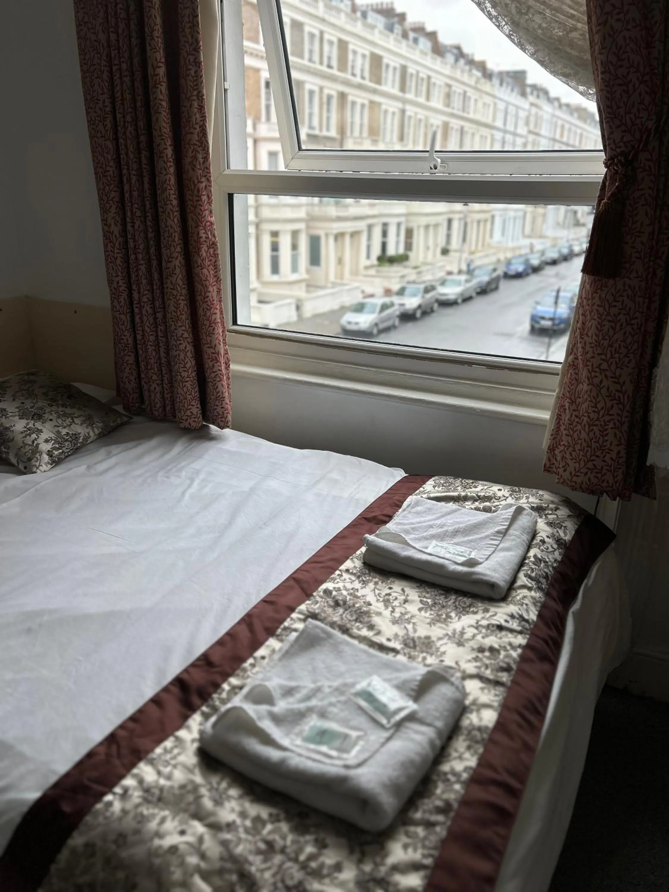 Bed in Earls Court Hotel