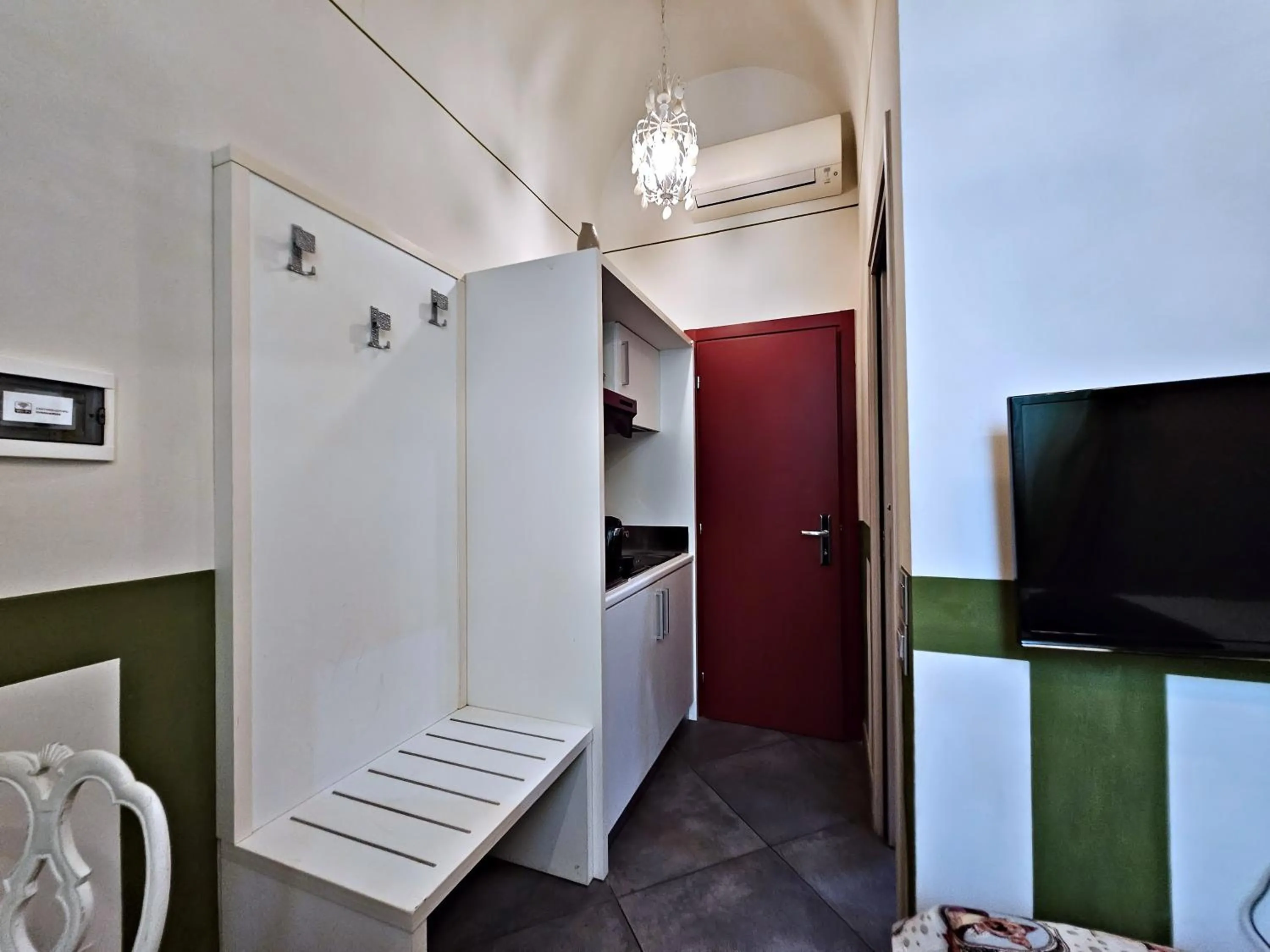 Photo of the whole room in AB Suite Innovative Design B & B