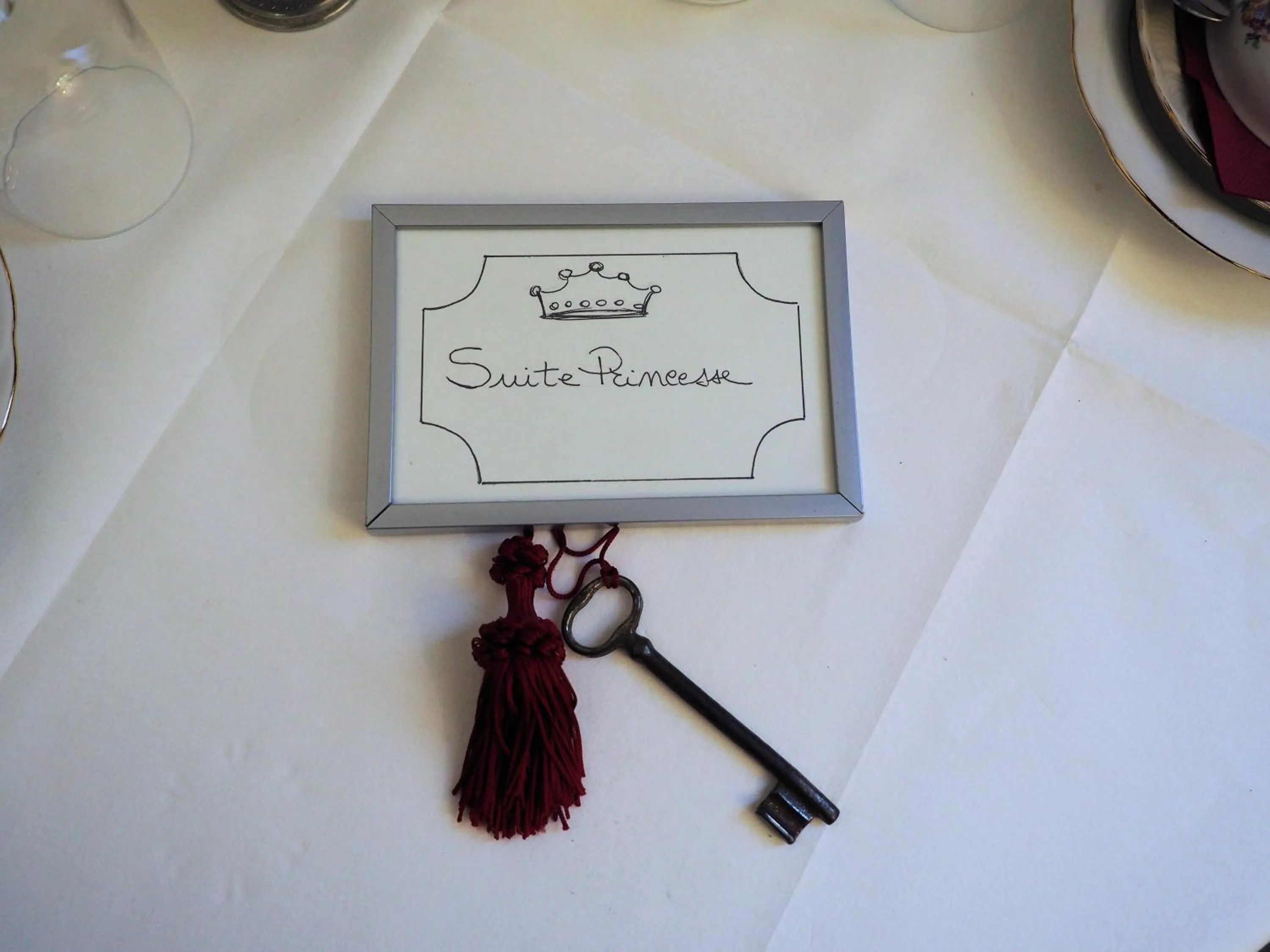 Text overlay in AB Suite Innovative Design B & B