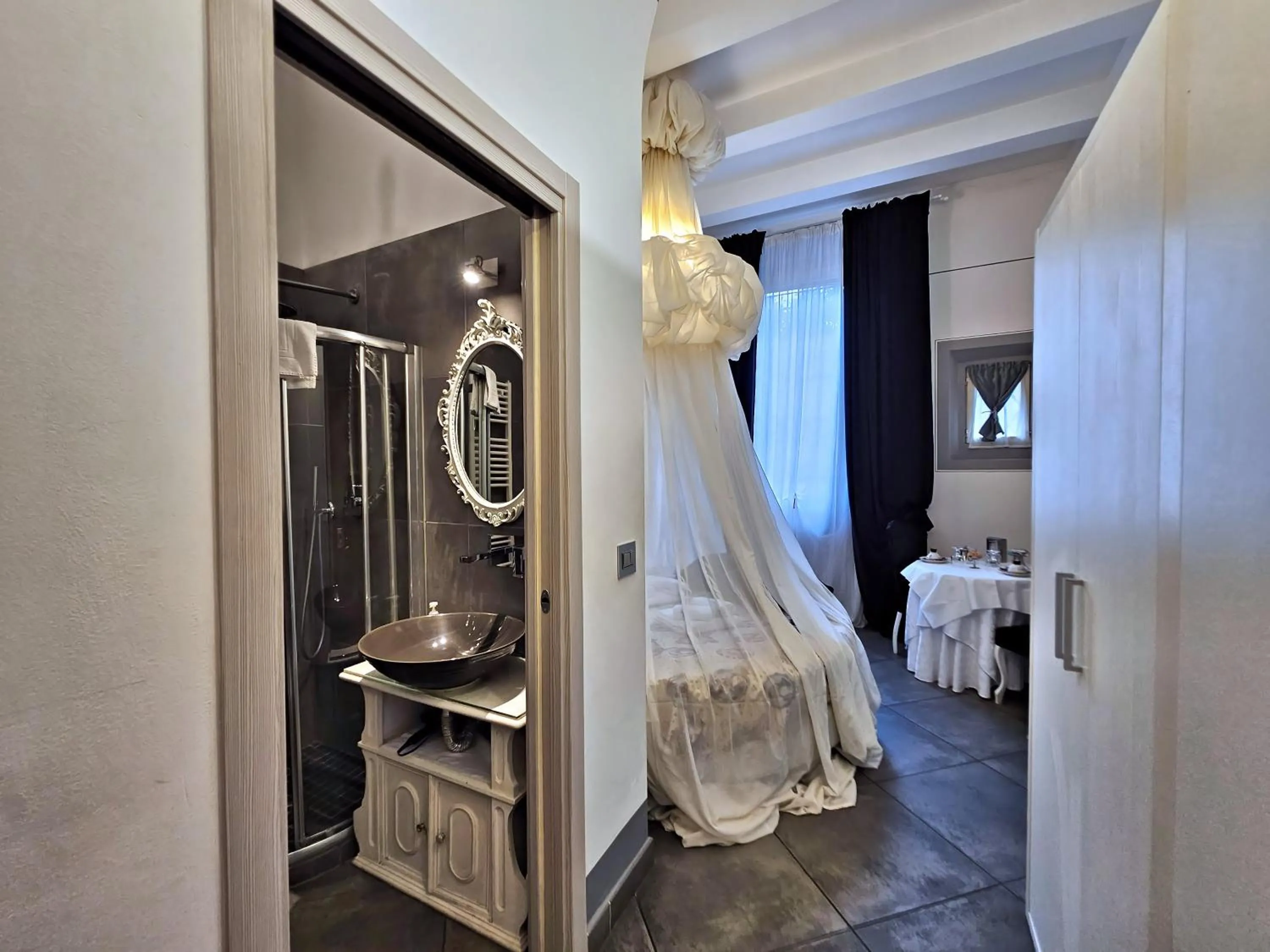 Photo of the whole room, Bed in AB Suite Innovative Design B & B