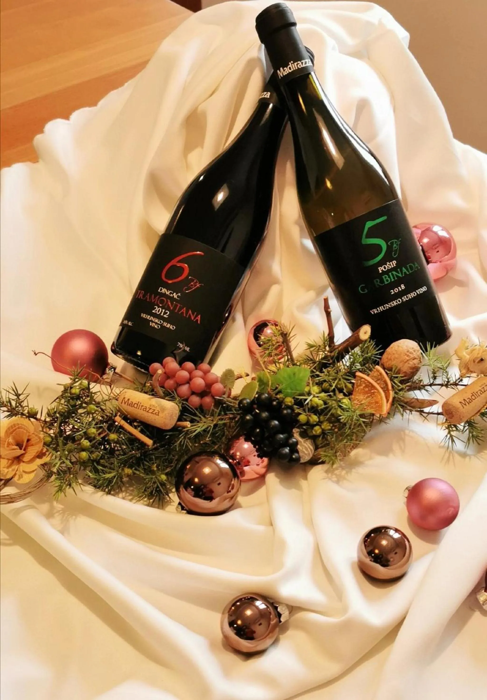 Other in Apartments Ira