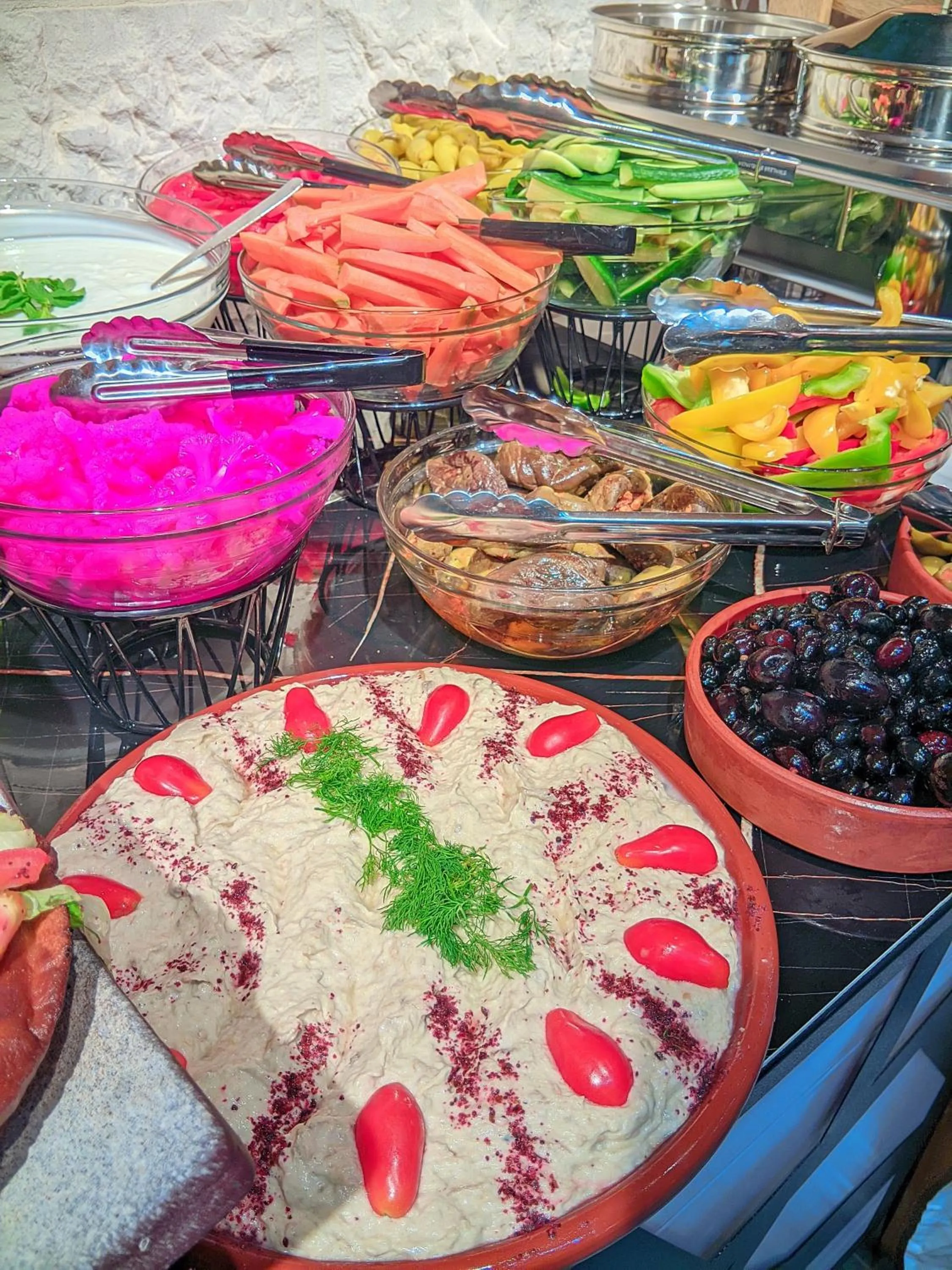 Food and drinks in Petra Bermudez Hotel