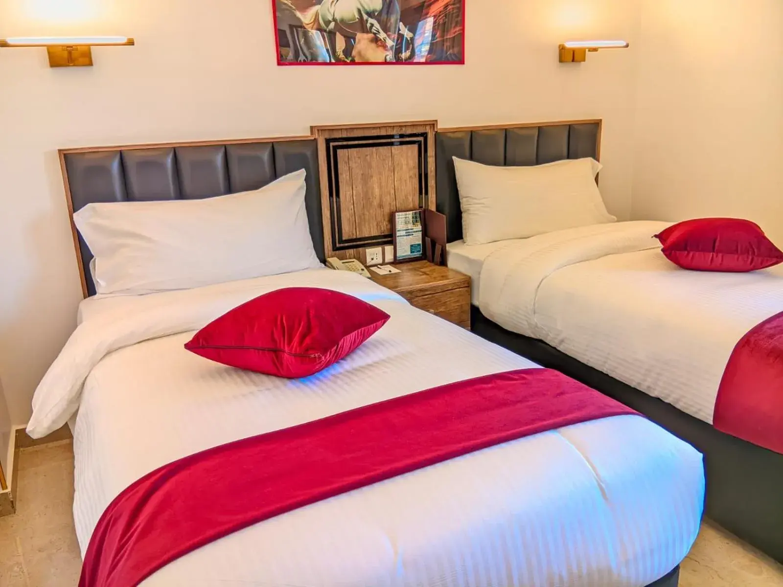 Deluxe Twin Room in Petra Bermudez Hotel Deluxe Twin Room in Petra Bermudez Hotel