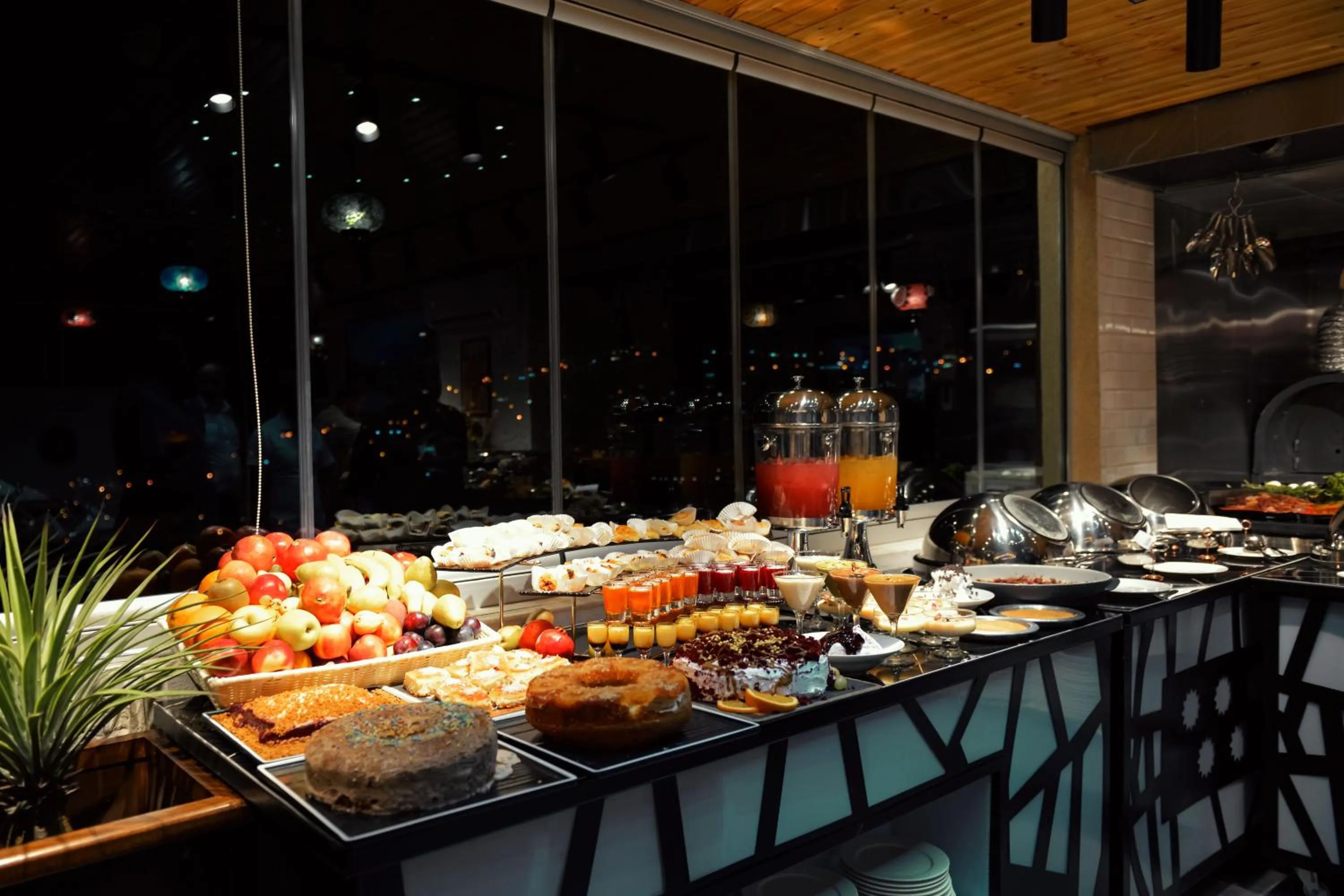 Food in Petra Bermudez Hotel