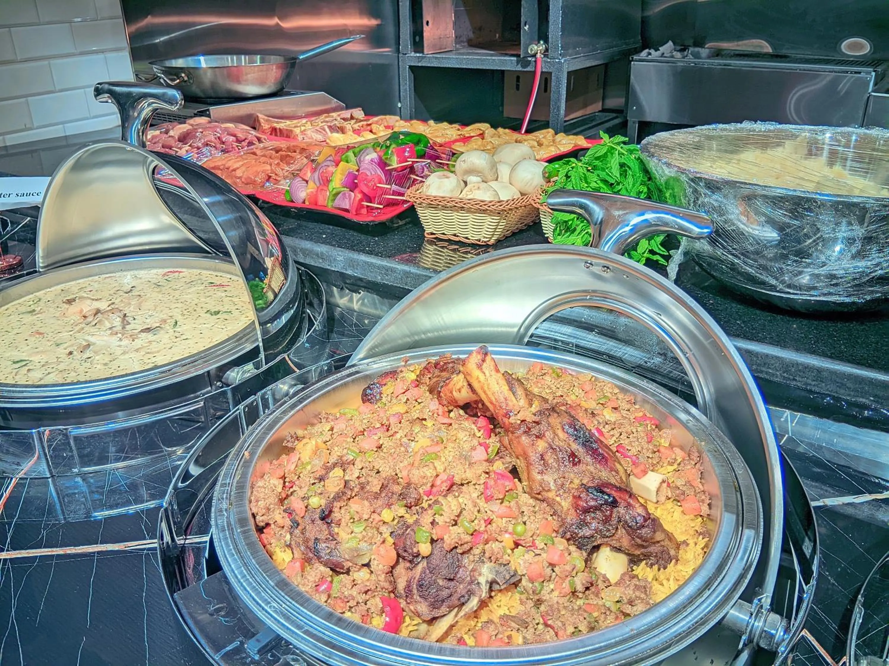 Food and drinks in Petra Bermudez Hotel