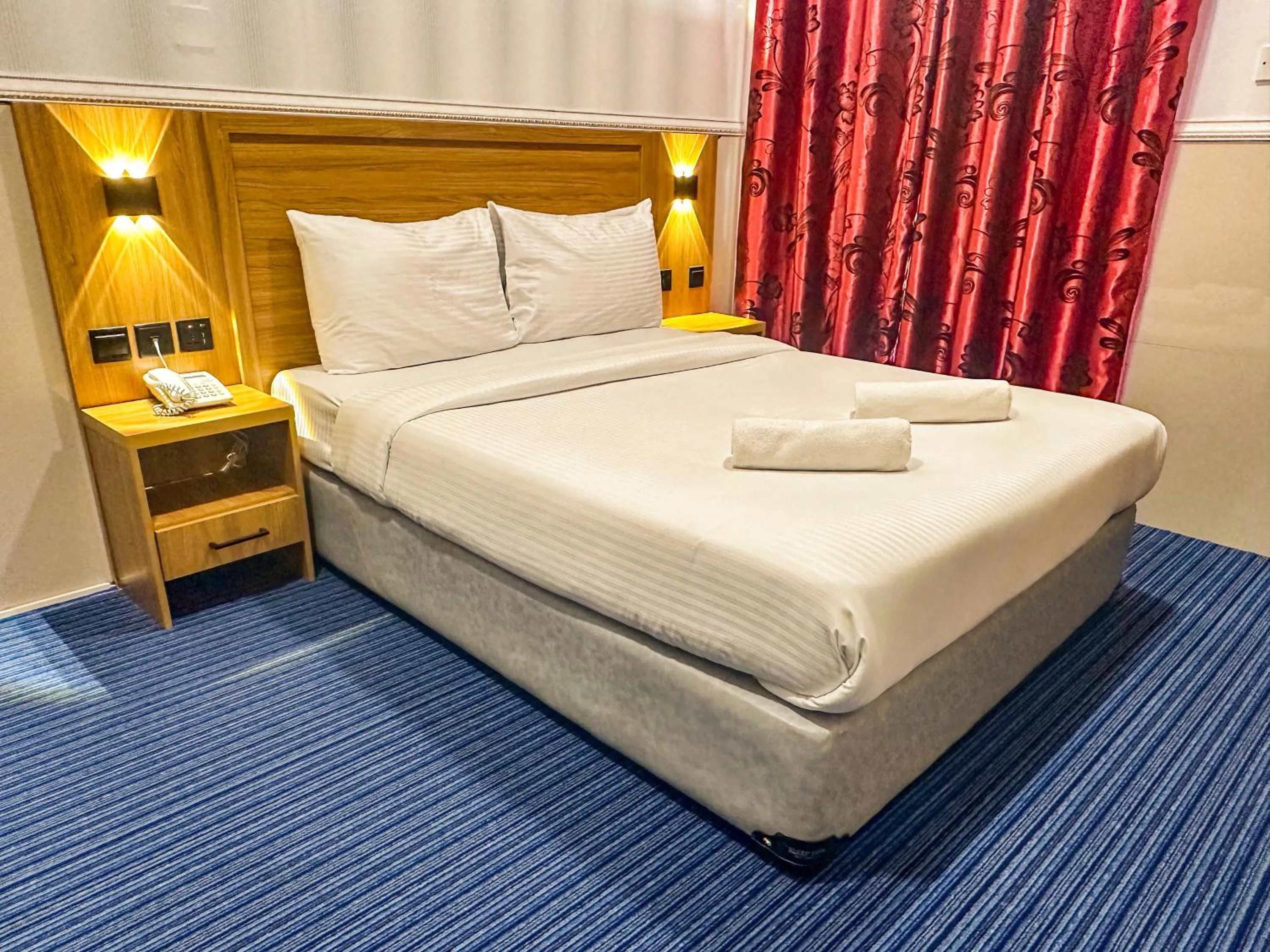 Bedroom, Bed in TAMARIND HOTEL