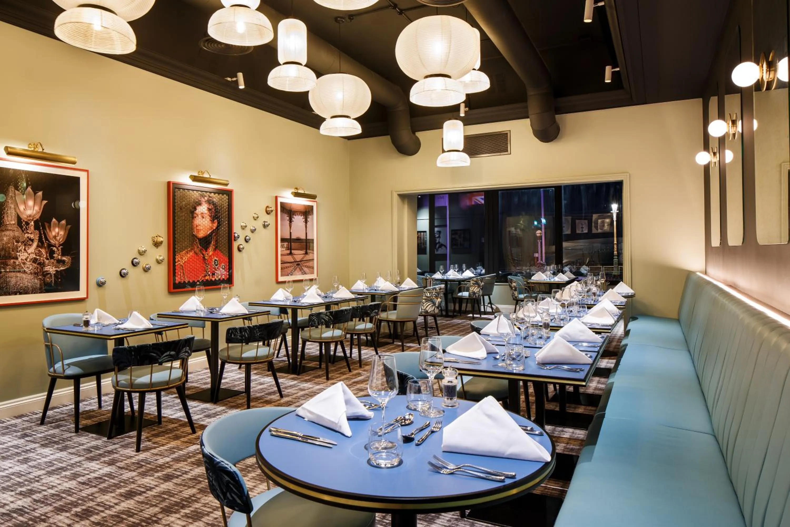 Restaurant/places to eat in Mercure Brighton Seafront Hotel
