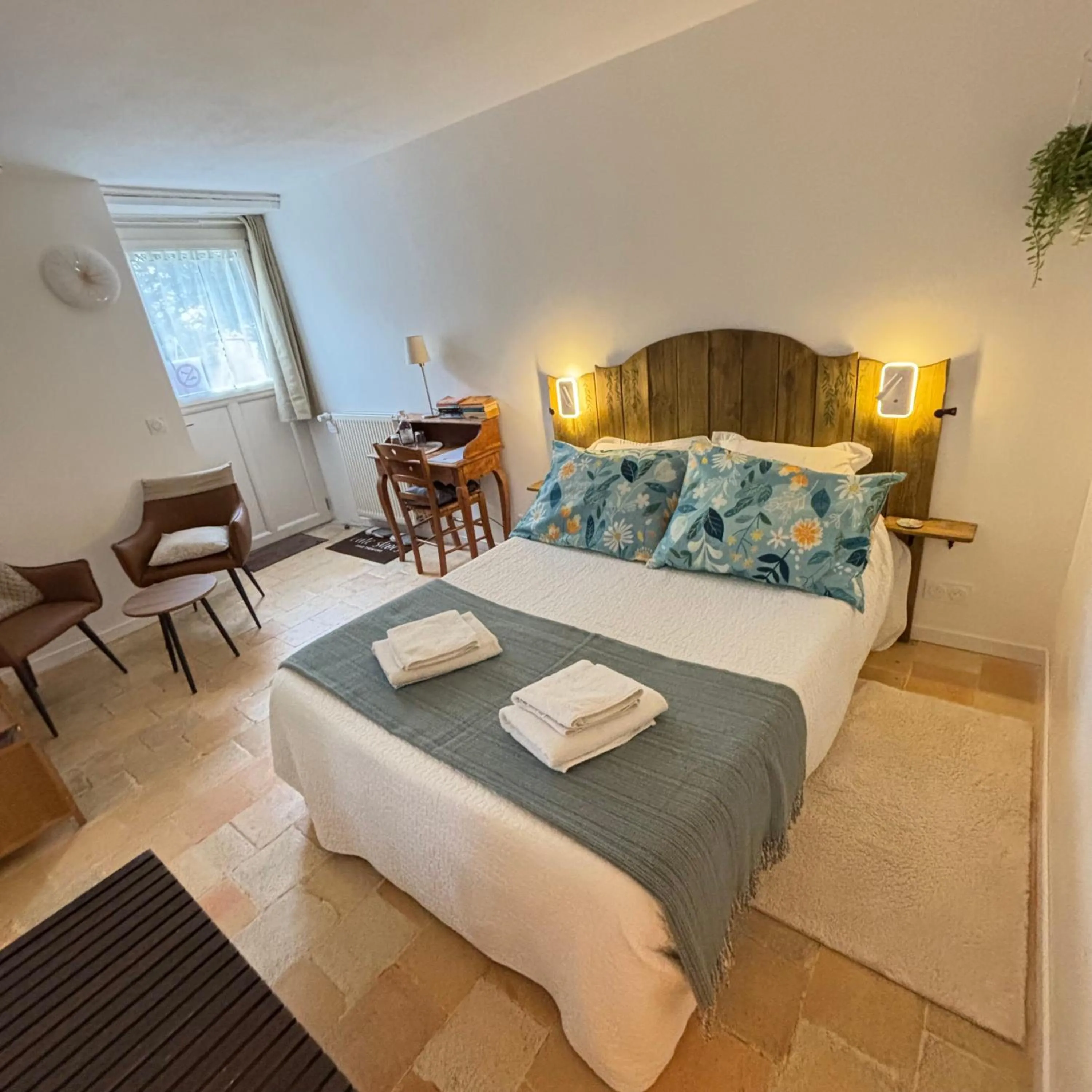 Bed in La Balastière