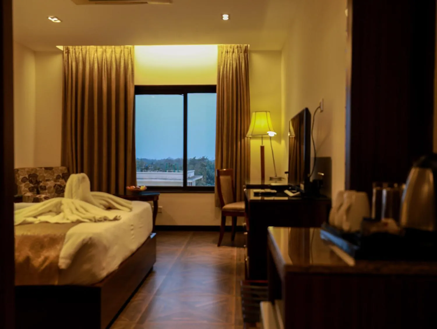 TV and multimedia, Bed in The Greenwood, Tezpur