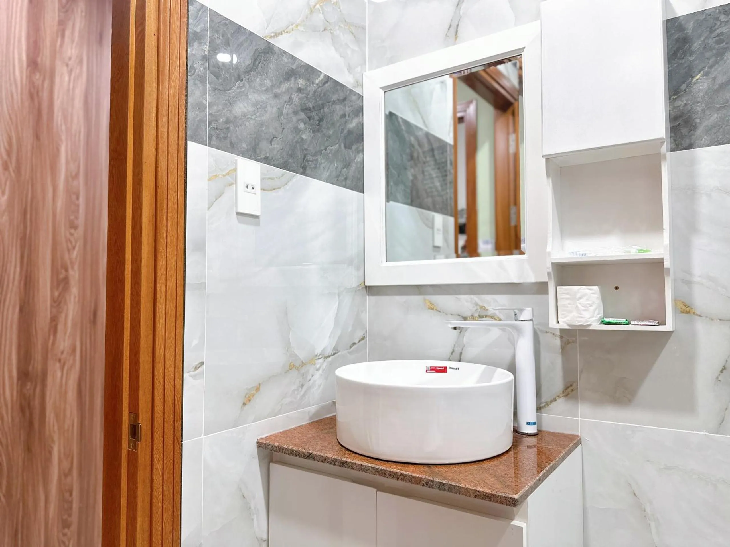 Bathroom in Milanesa Hotel and Apartment