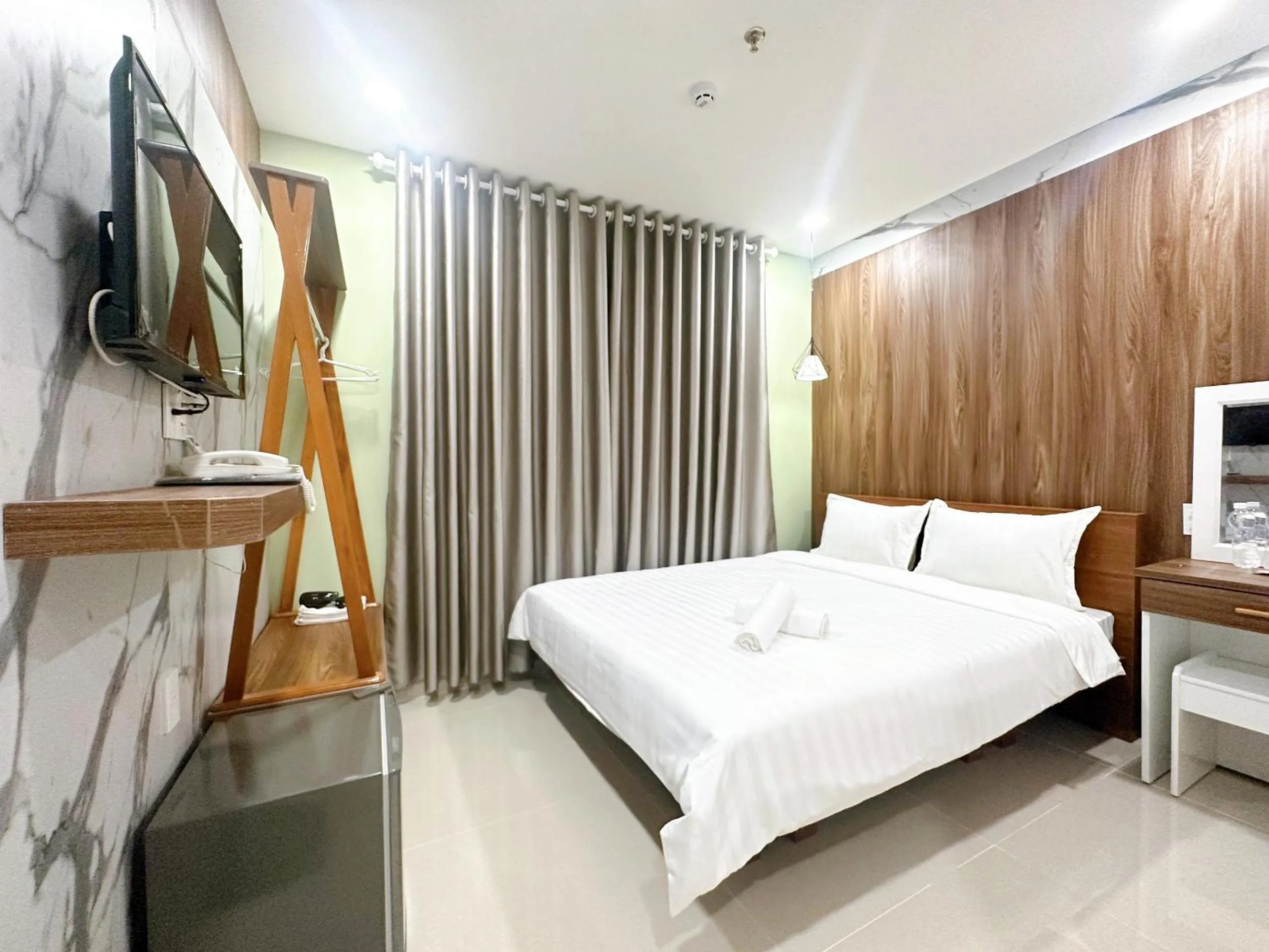 Bed in Milanesa Hotel and Apartment