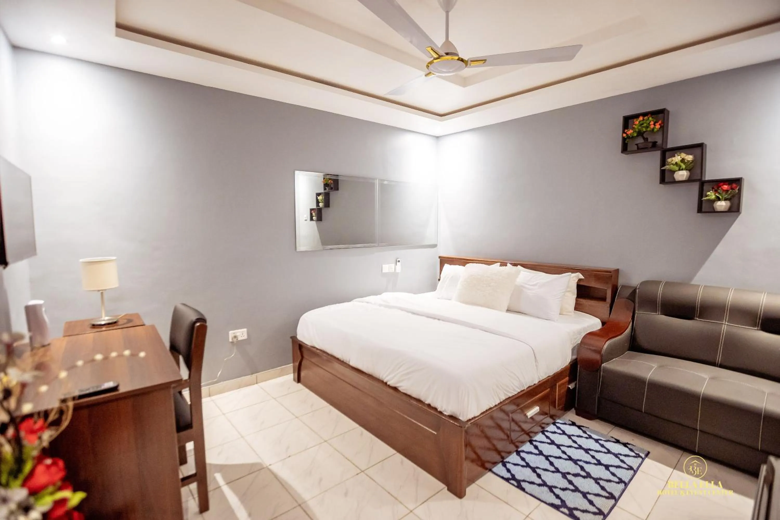 Bed in Bella Ella Hotel & Event Center