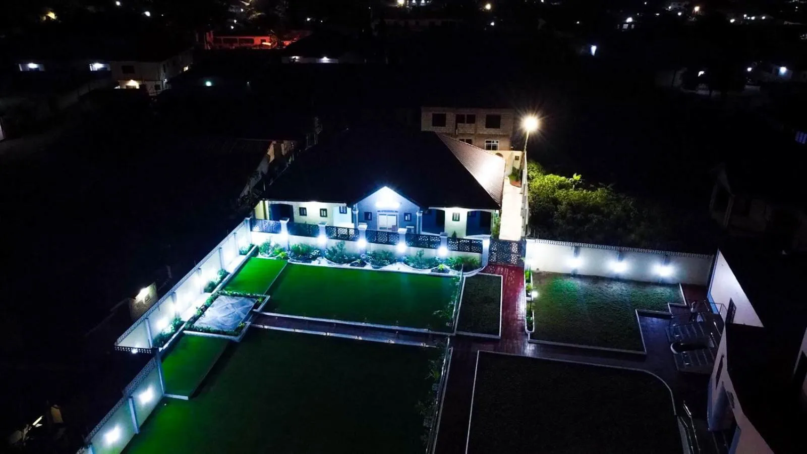 Property building in Bella Ella Hotel & Event Center