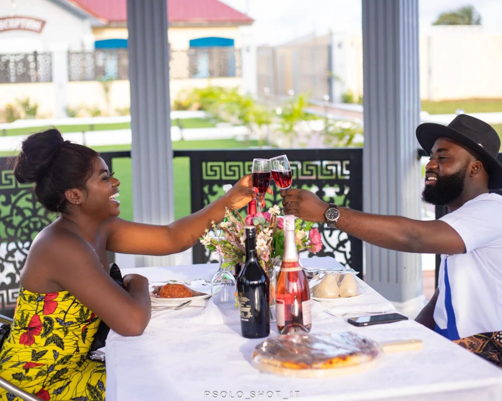 Restaurant/places to eat in Bella Ella Hotel & Event Center