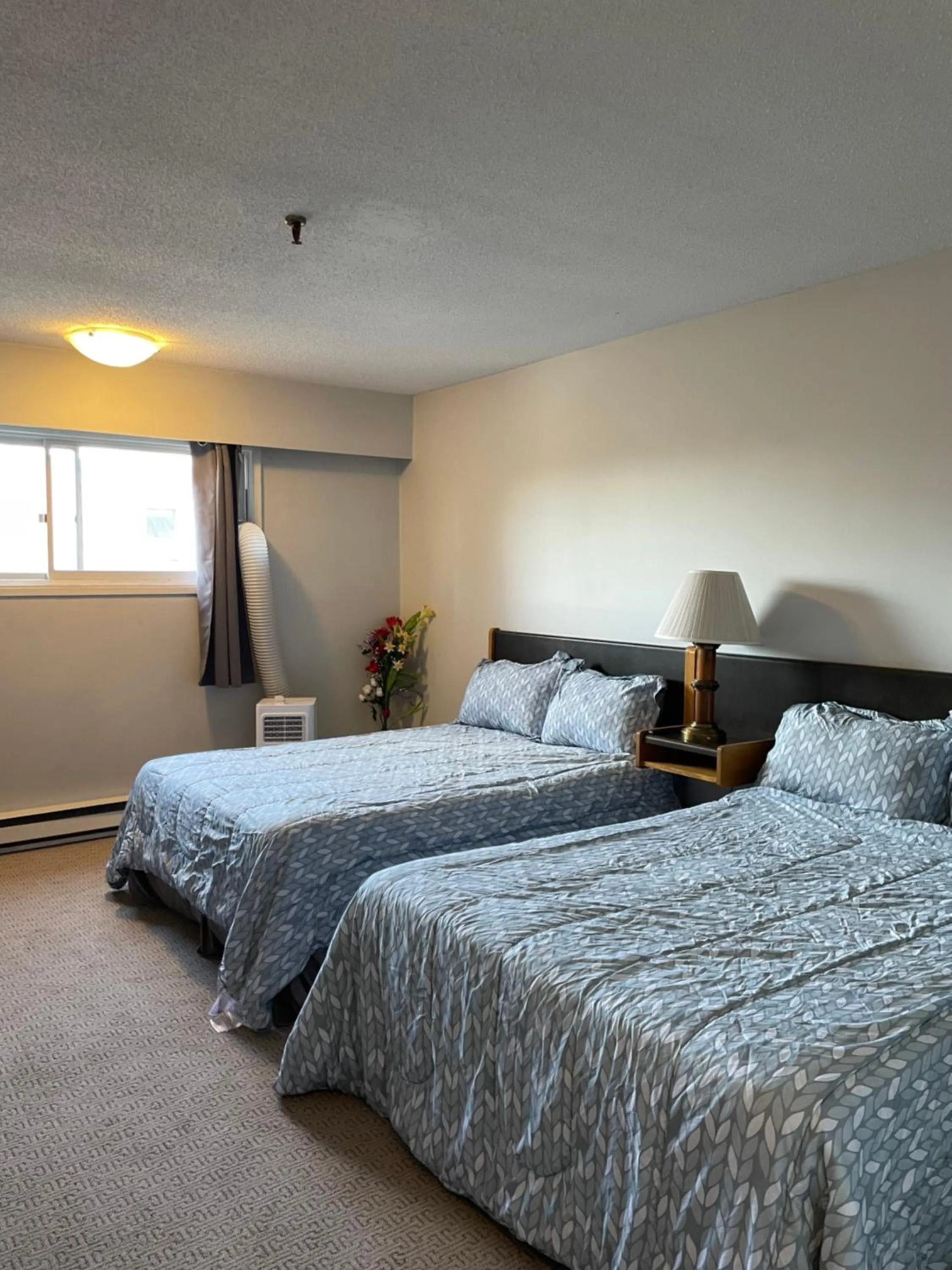 Photo of the whole room, Bed in Nechako Valley Inn