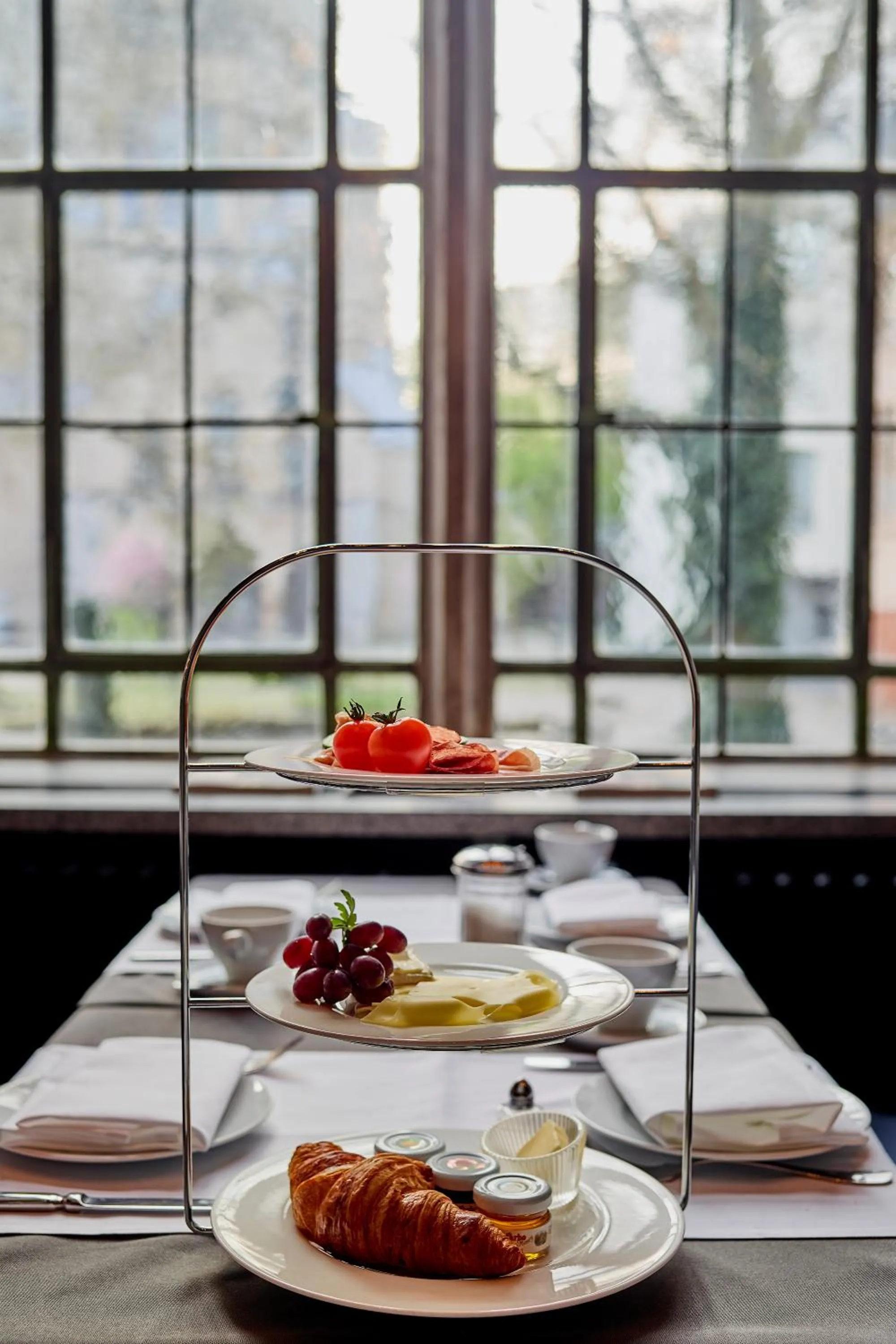 Food and drinks in THE QVEST hideaway