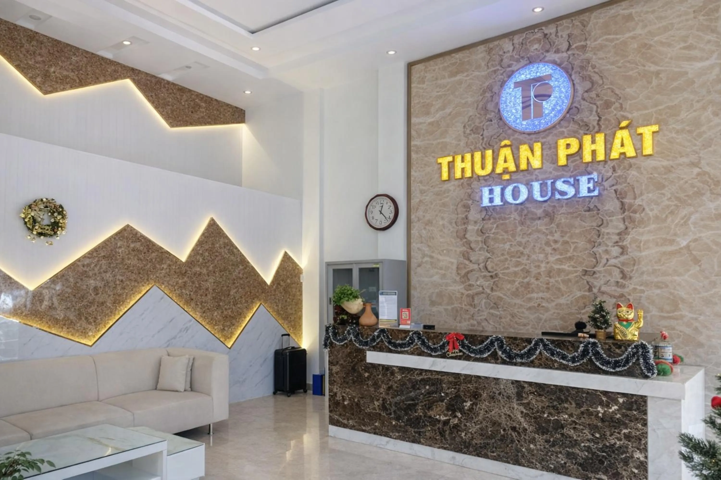 Property logo or sign in Thuan Phat House Soc Trang