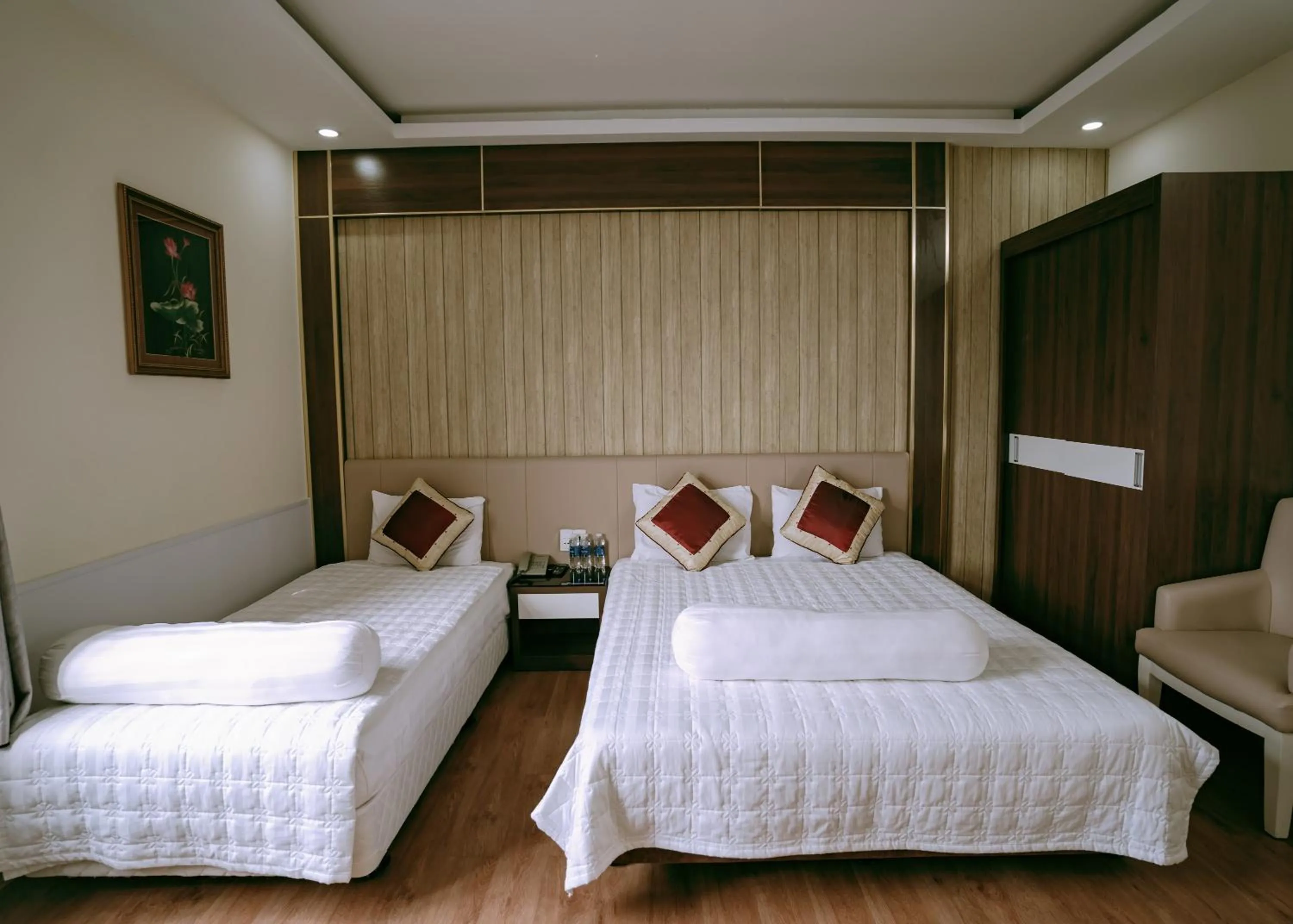 Photo of the whole room, Bed in Thuan Phat House Soc Trang